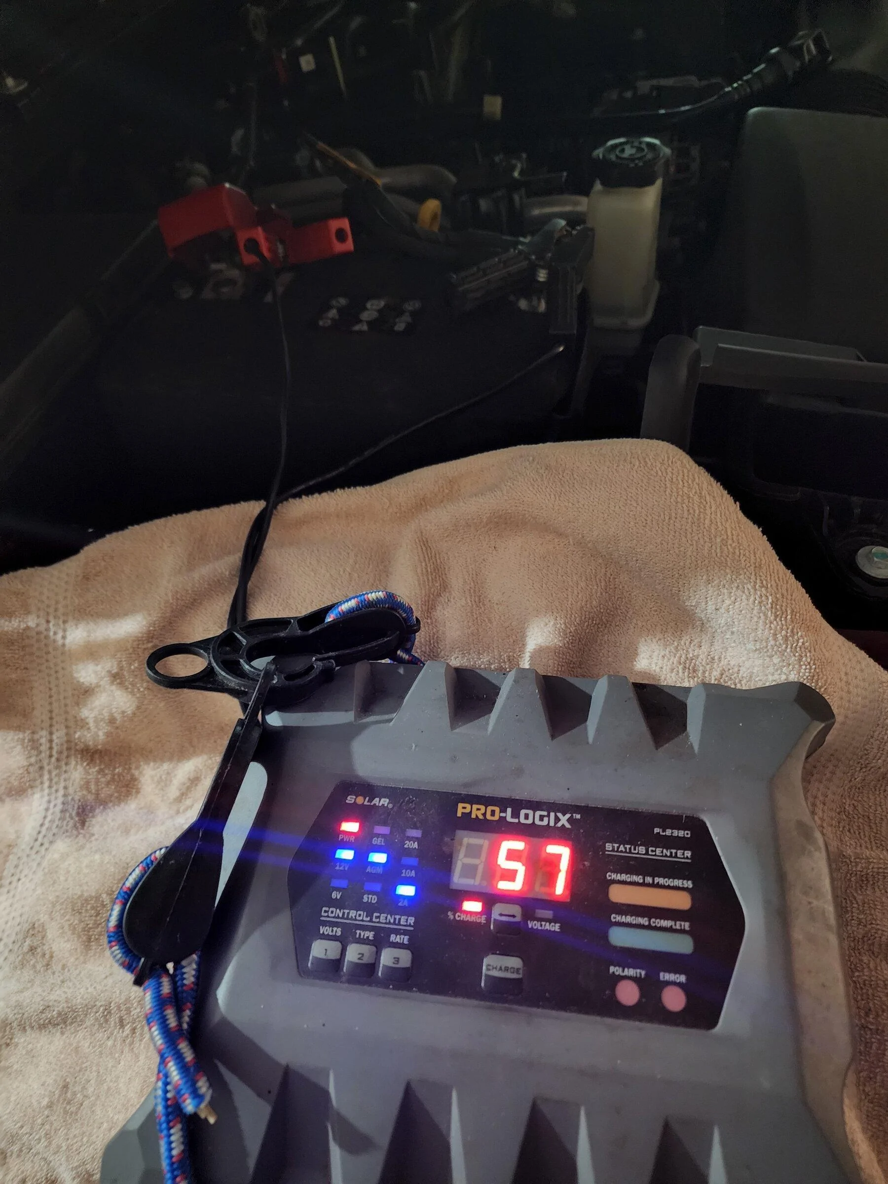 Jeep Gladiator Your battery voltage - truck off and at rest 20220416_105826