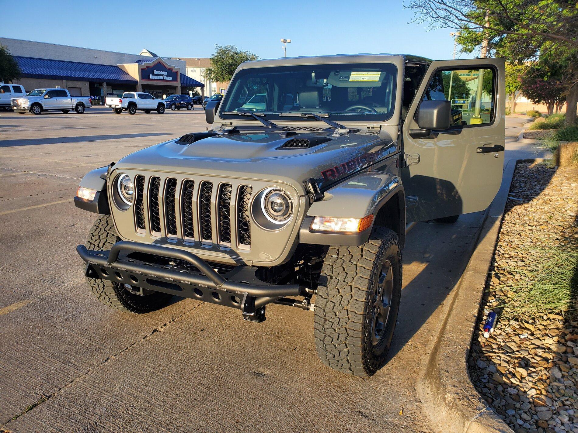 Jeep Gladiator JT Pritchett Canyon Front Bumper 20210822_191723