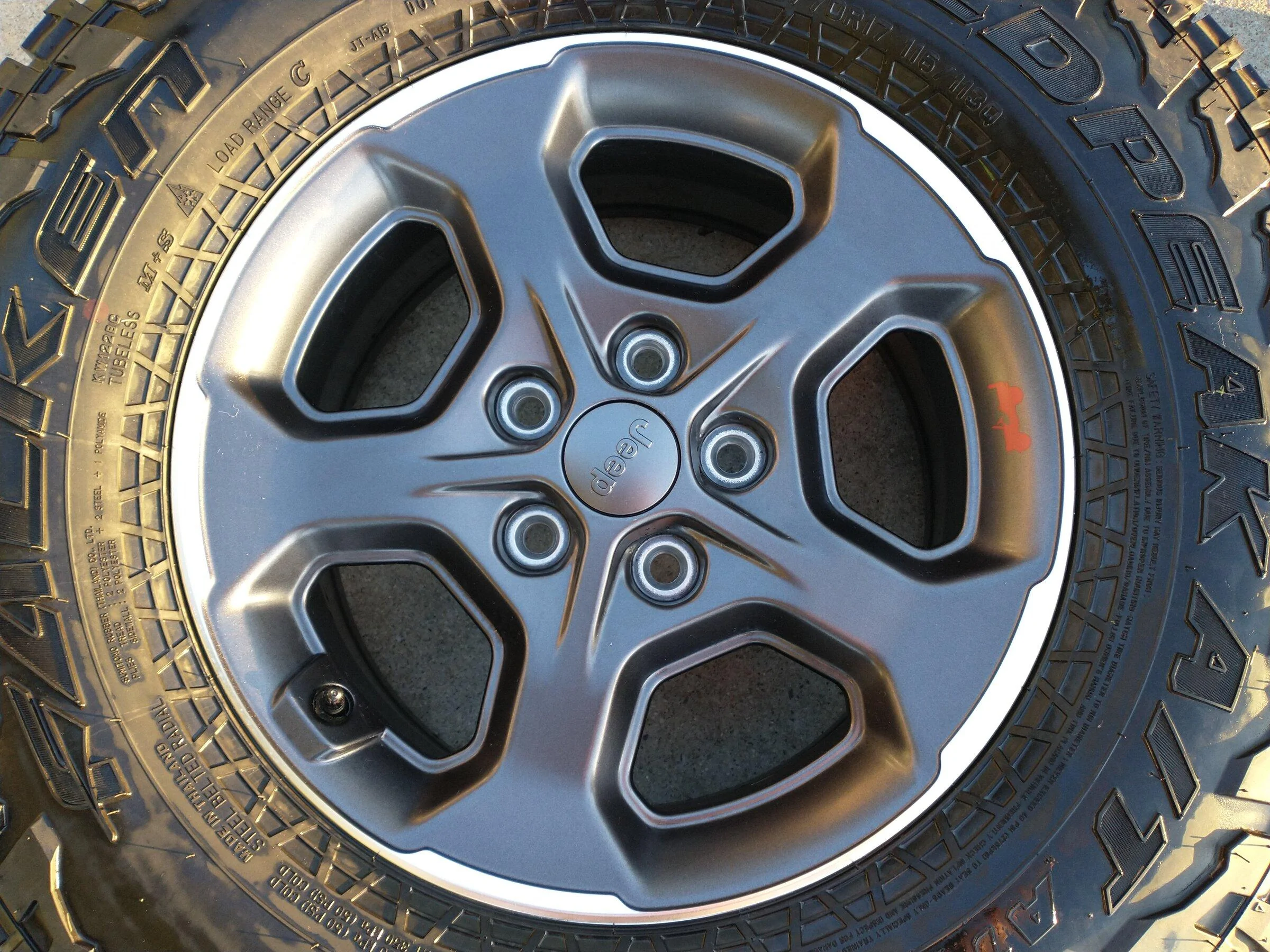 Jeep Gladiator JT Rubicon wheels and tires IMG_20220417_184846566