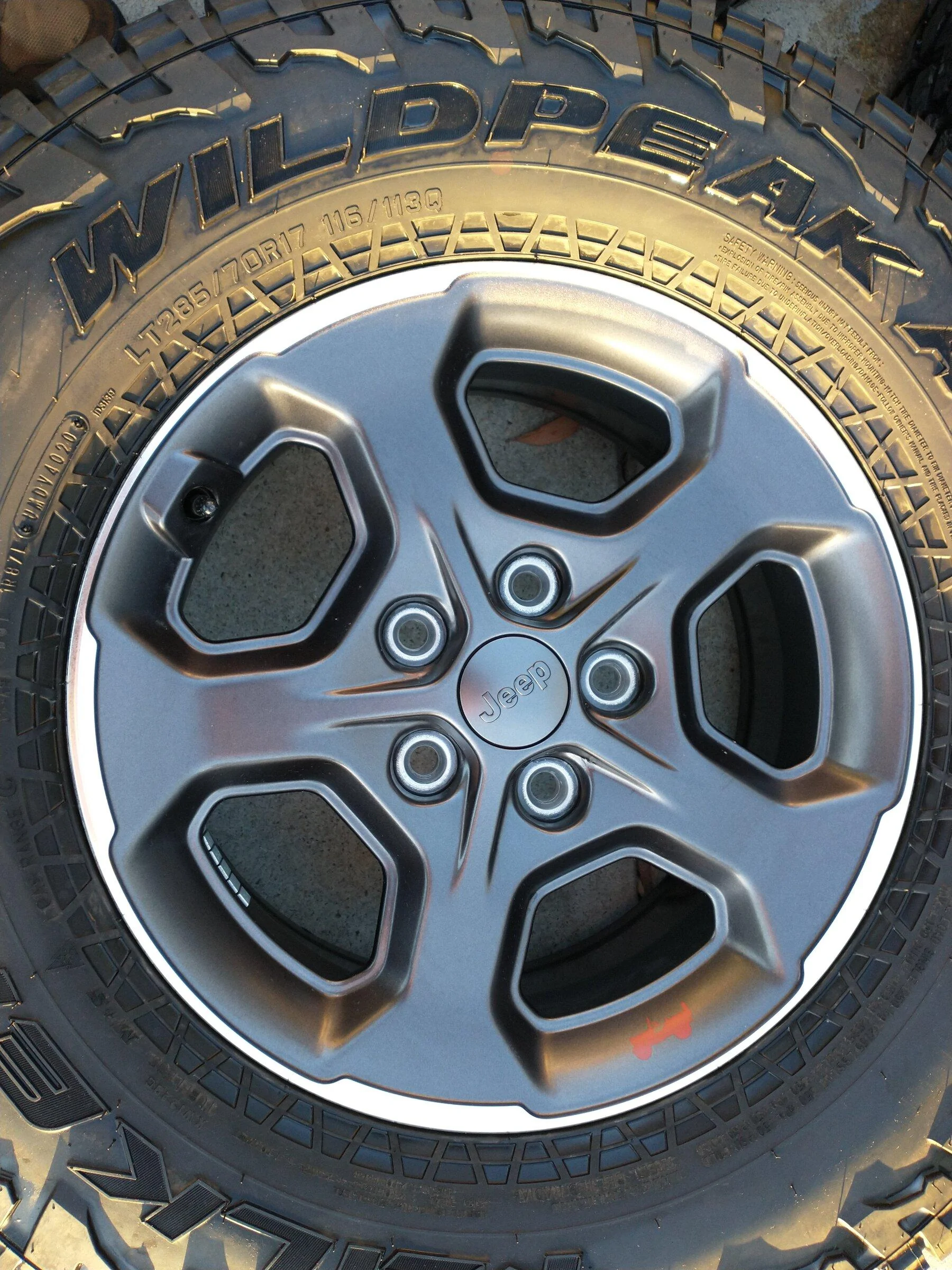 Jeep Gladiator JT Rubicon wheels and tires IMG_20220417_184901689