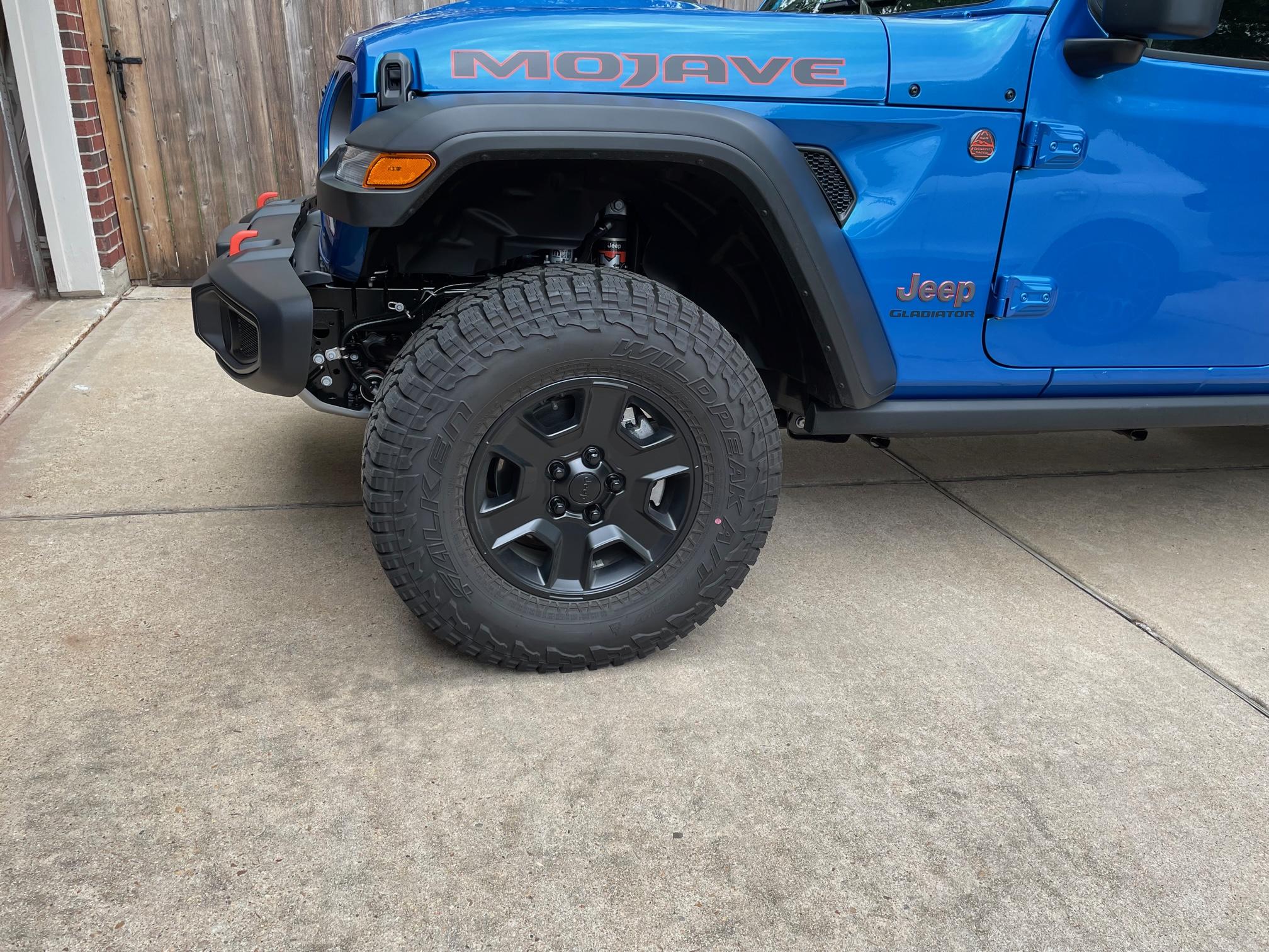 Jeep Gladiator Black Lug Nuts front black lug nuts