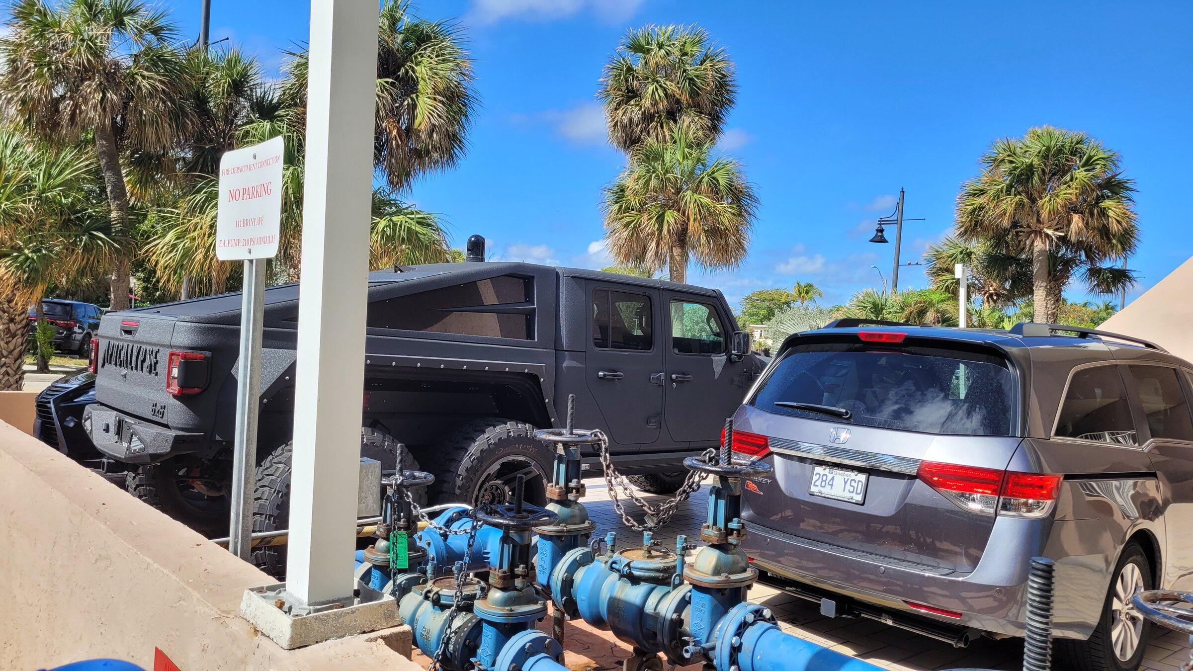 Jeep Gladiator Jeep apocalypse in person 20220417_101757