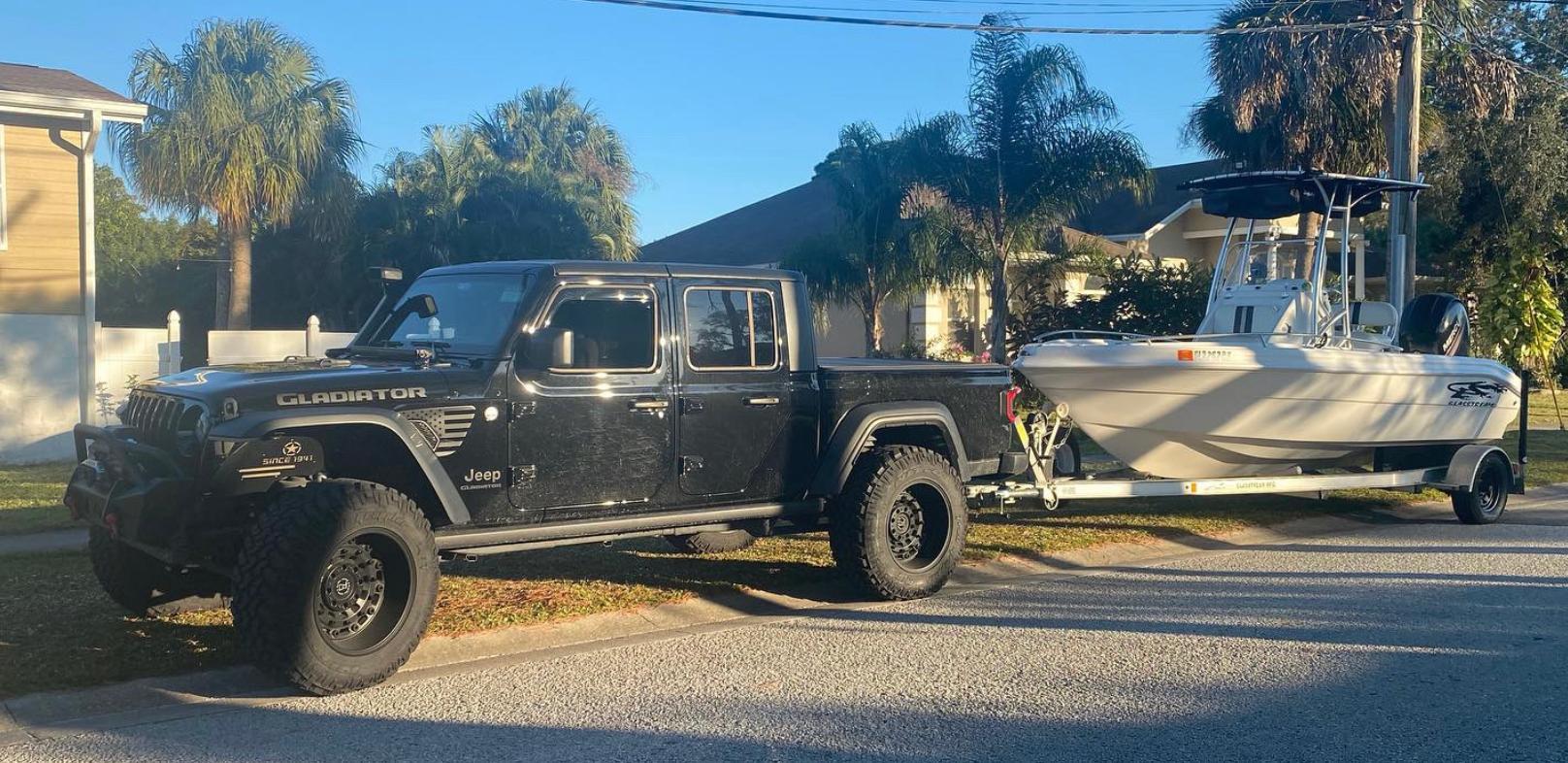 Jeep Gladiator So, what is everybody towing? thumbnail (17)