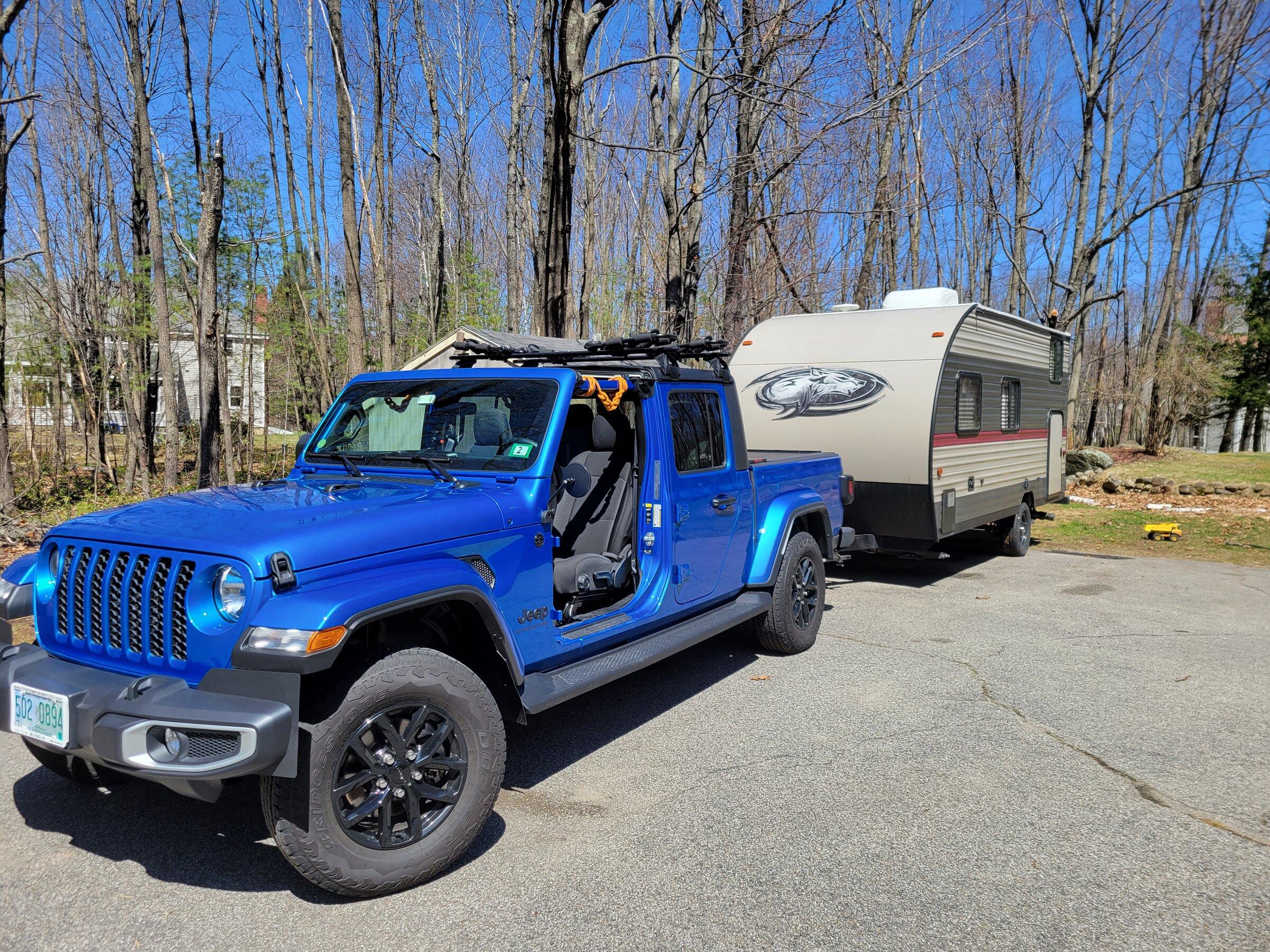 Jeep Gladiator So, what is everybody towing? 20220411_130243