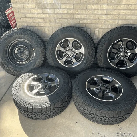 Jeep Gladiator JT Rubicon Take Off wheels/tires and spare. $1350 1650374839196