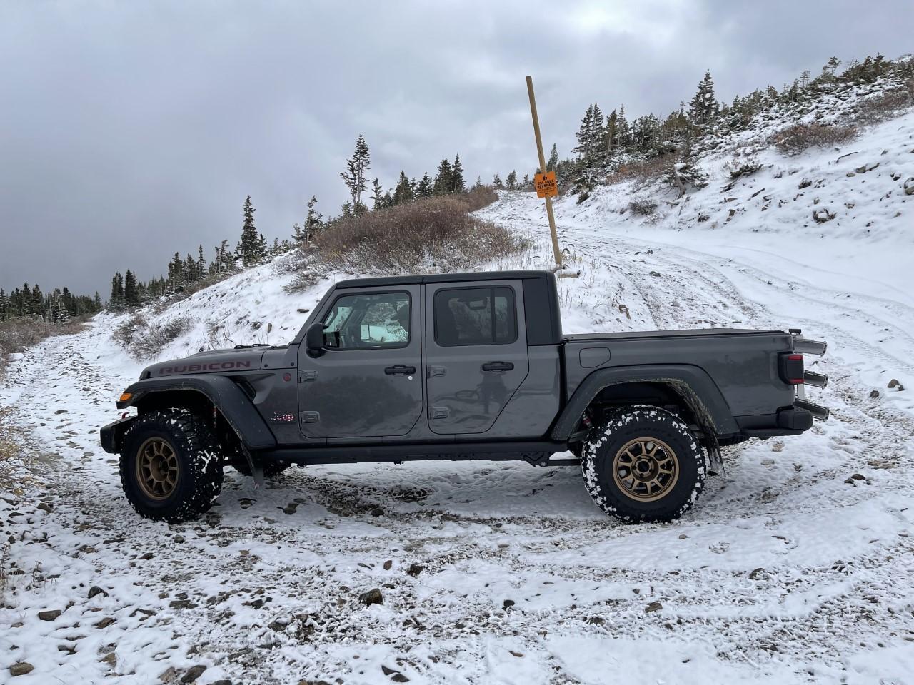 Jeep Gladiator JT Rubicon Take Off wheels/tires and spare. $1350 1650377003292