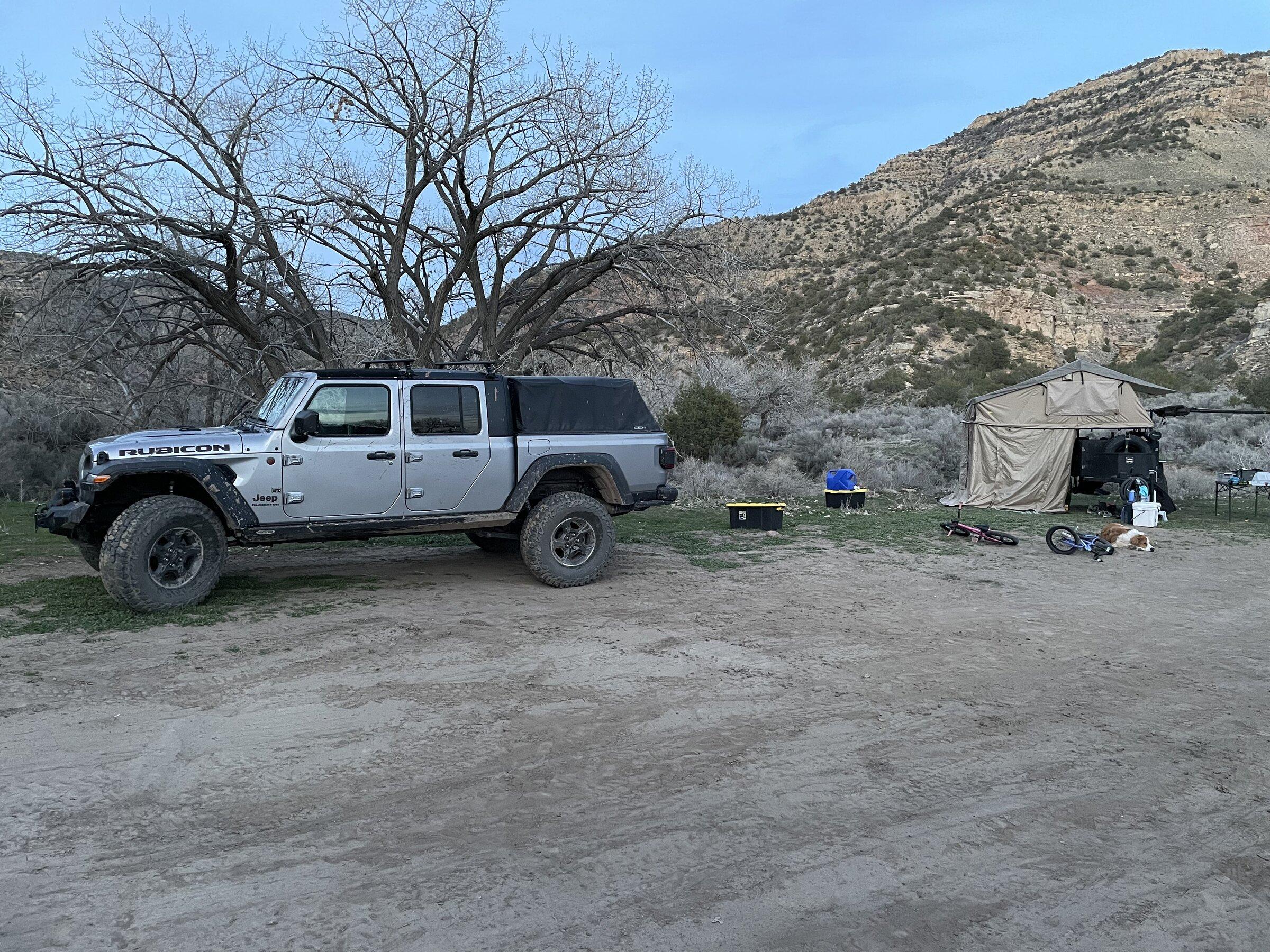 Jeep Gladiator JT Rubicon Take Off wheels/tires and spare. $1350 2E56A7B6-4A4F-4BAF-B8E7-878BE5C6F94A