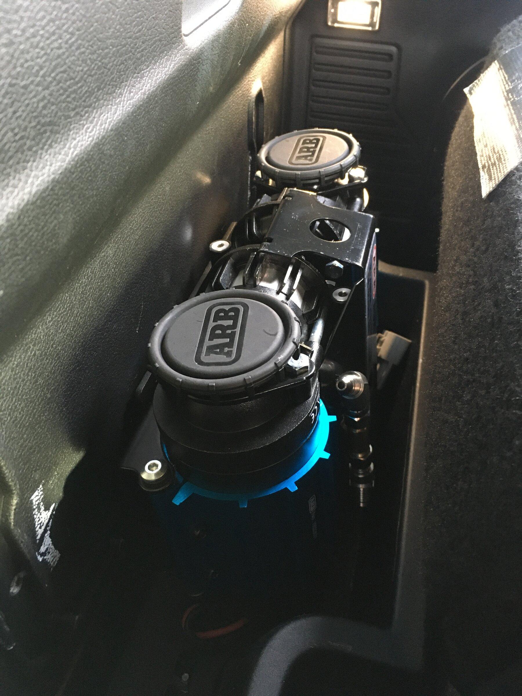 Jeep Gladiator On board compressor or Portable? IMG_5692.JPG