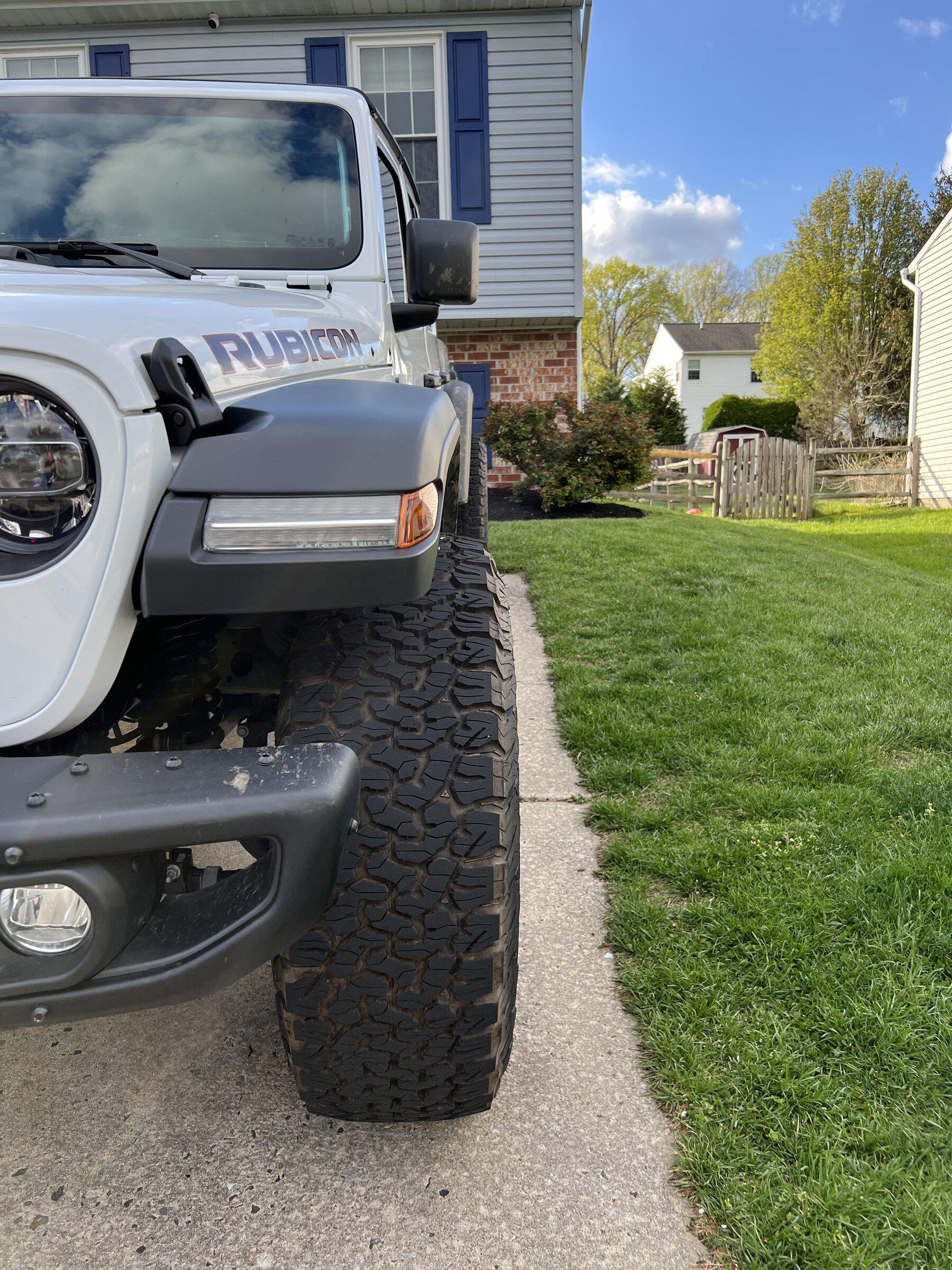 Jeep Gladiator BFG ko2 35s or 37s 3FB5DD15-232F-4F0C-9AD1-DE40D3C85619