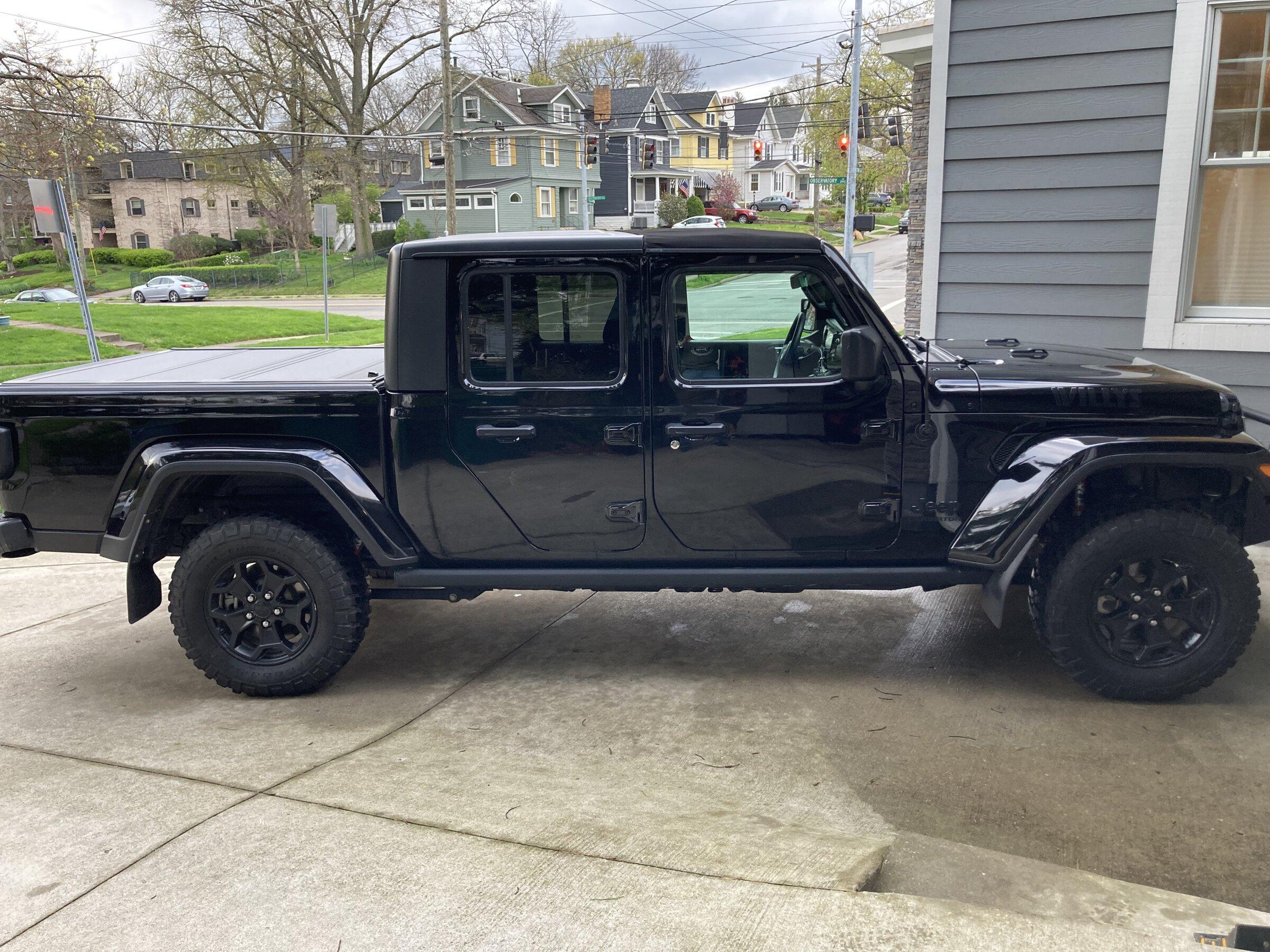 Jeep Gladiator Lets see the spacer lifts 465F3FA6-672B-497D-8B54-64DBE8F42B83