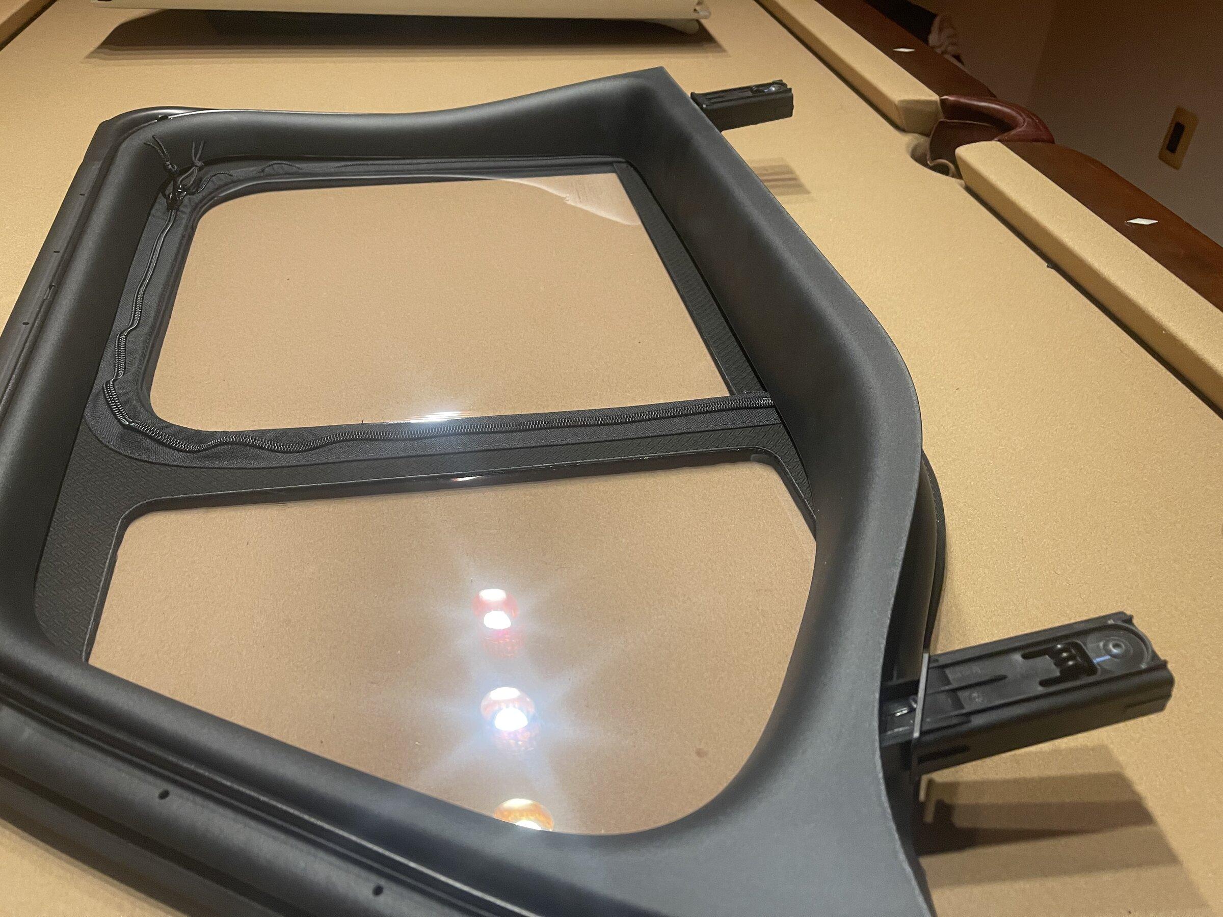 Jeep Gladiator Gladiator Half doors. C7270CB3-164D-433C-B13F-2574FEE3F9AE
