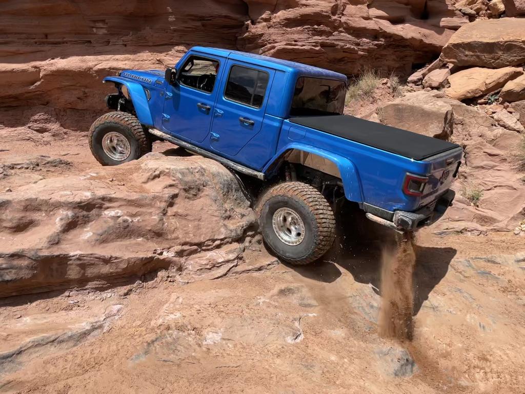 Jeep Gladiator A couple shots from EJS 08322C55-7CE8-4846-ACC1-3159049945A3_1_105_c