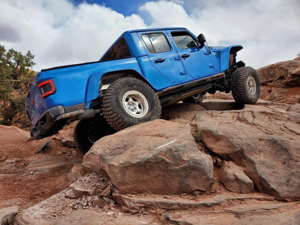 Jeep Gladiator A couple shots from EJS 9457D8E2-E6B5-4BF4-9D9D-3090CA420B03