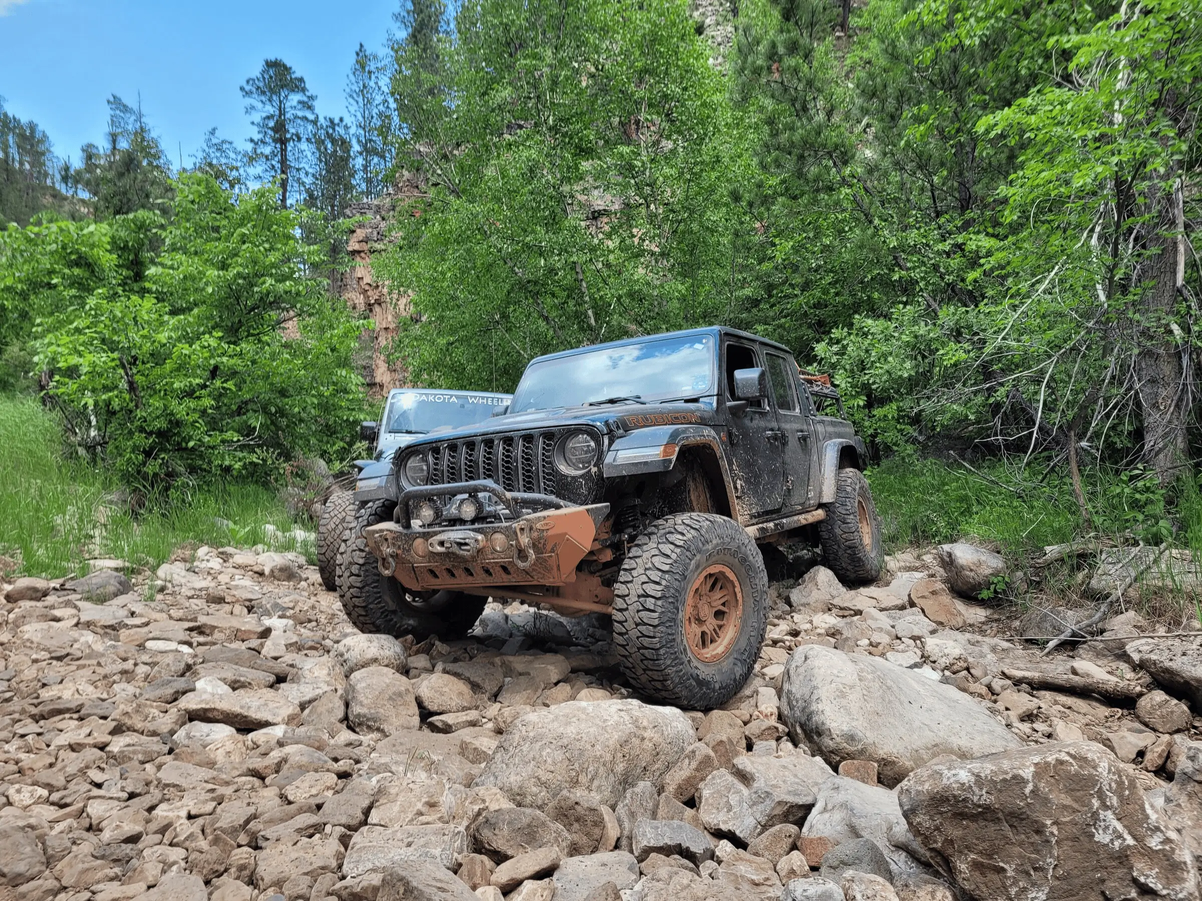 Jeep Gladiator 4" or 6" lift? This is my first Jeep, so many options. 1650590074209