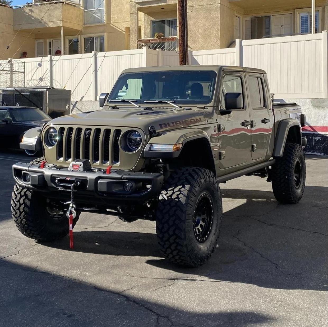 Jeep Gladiator Jeep Steel Mopar Front Bumper & Warn Winch Plate IMG_2094