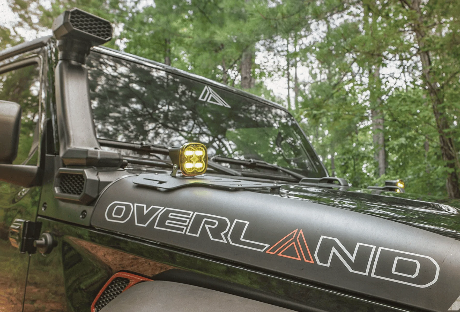 Jeep Gladiator RMT hood mounts with Baja Cube Lights Screen Shot 2022-04-21 at 4.46.43 PM