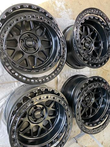 Jeep Gladiator KMC GRENADE BEADLOCK WHEELS IMG_1799