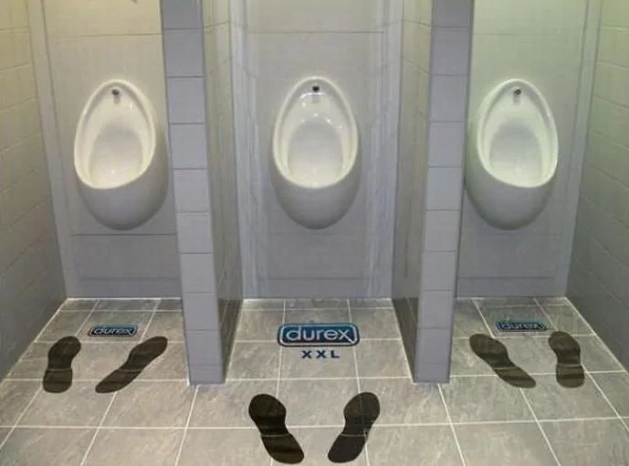 Jeep Gladiator O Urinal_funny_pictur