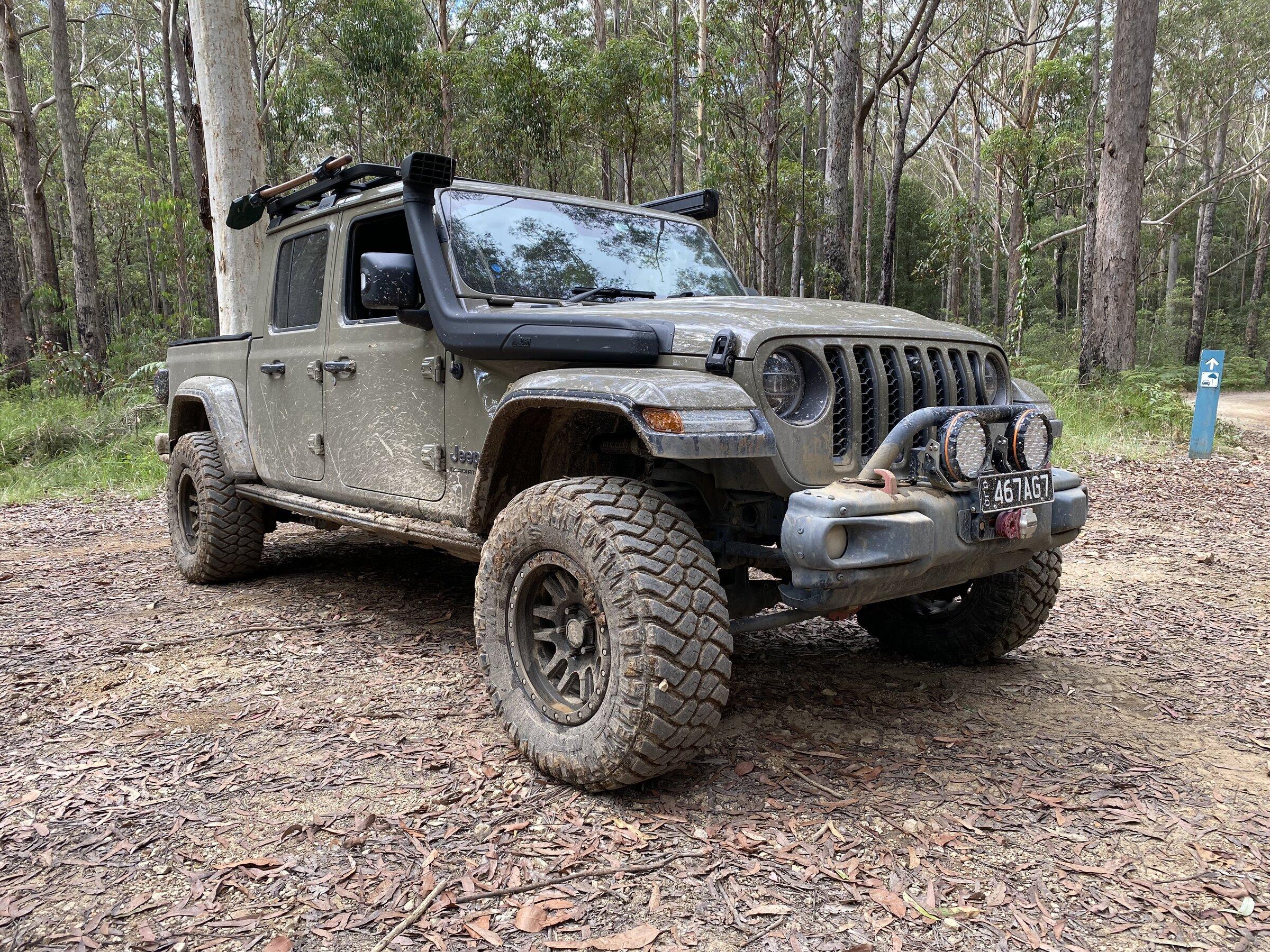 Jeep Gladiator Whats the best color combo? 38786A2A-3A8B-4712-A67A-CAF2C92CF08A