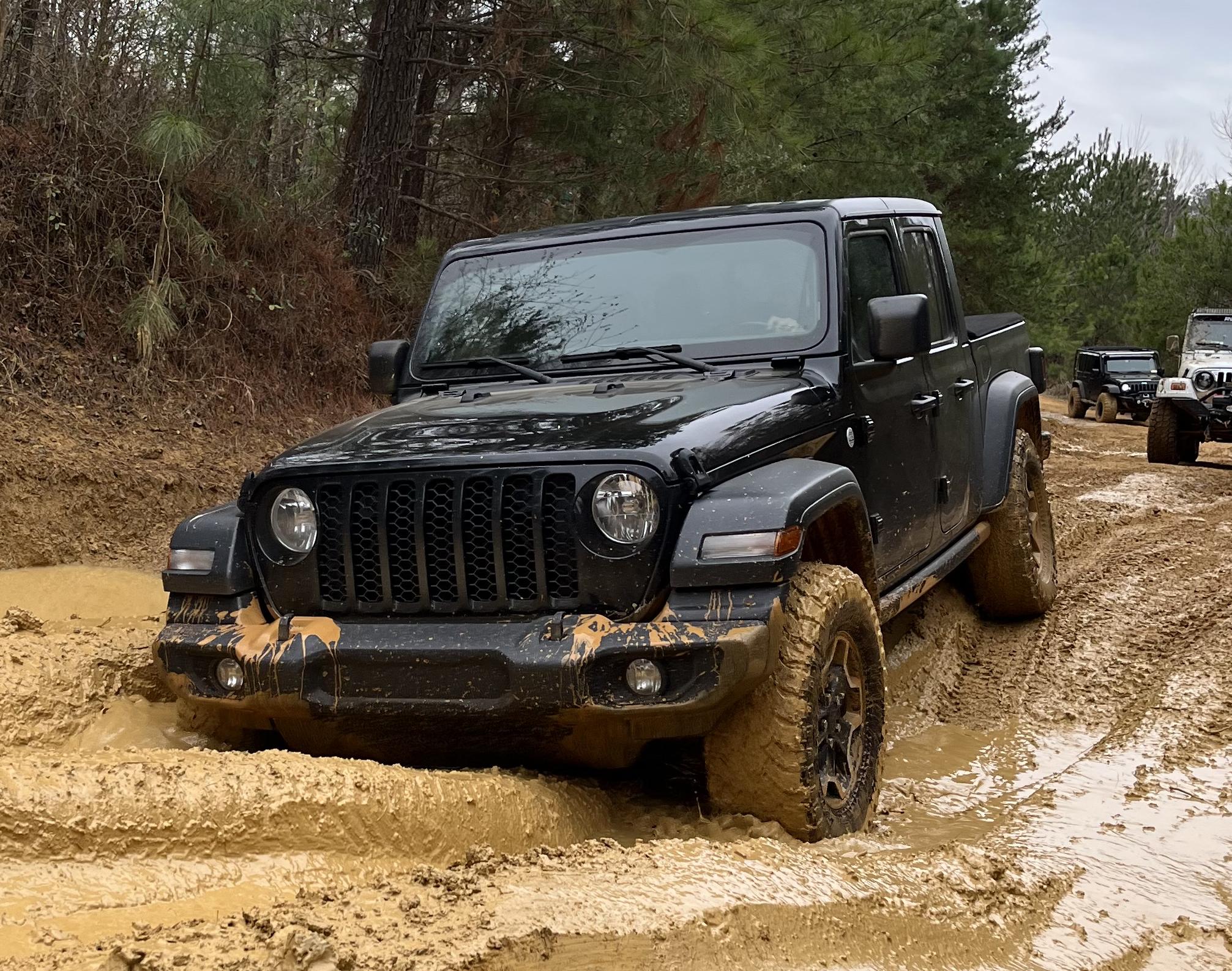 Jeep Gladiator Whats the best color combo? BlackNMud