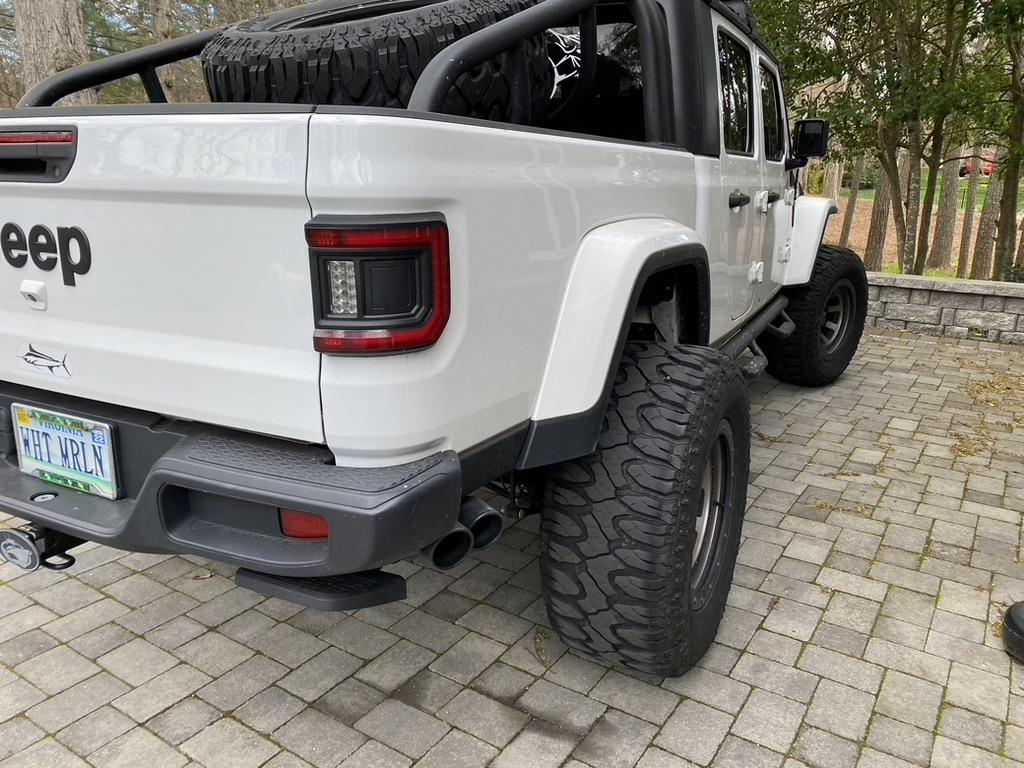 Jeep Gladiator Oracle Lighting Flush Mount LED Tail Lights for 20-22 Jeep Gladiator JT  $325 88169B4B-52A0-4FFA-B631-2164741CFC47_1_105_c