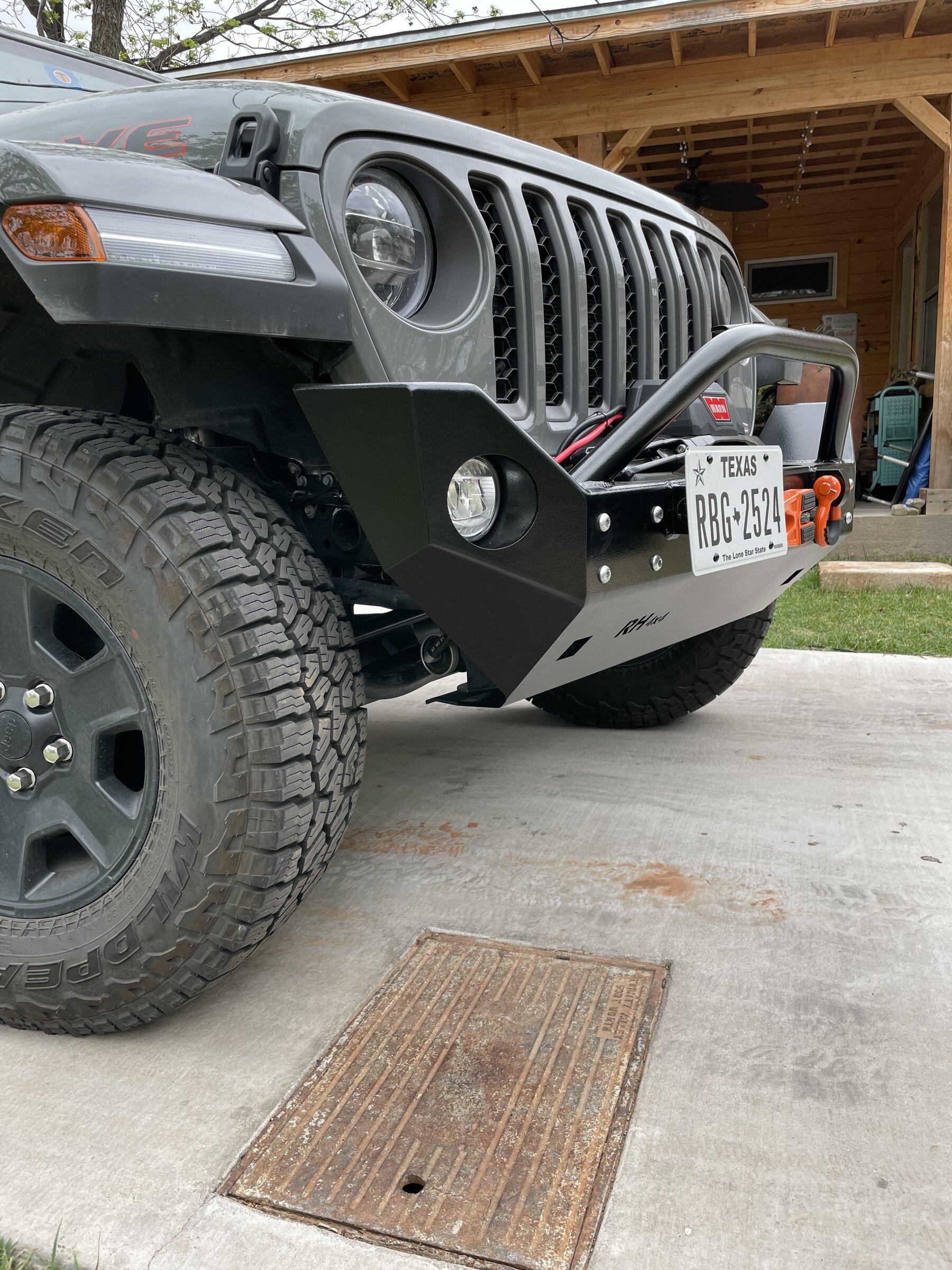 Jeep Gladiator Rock Hard 4x4 Bumpers? IMG_0127