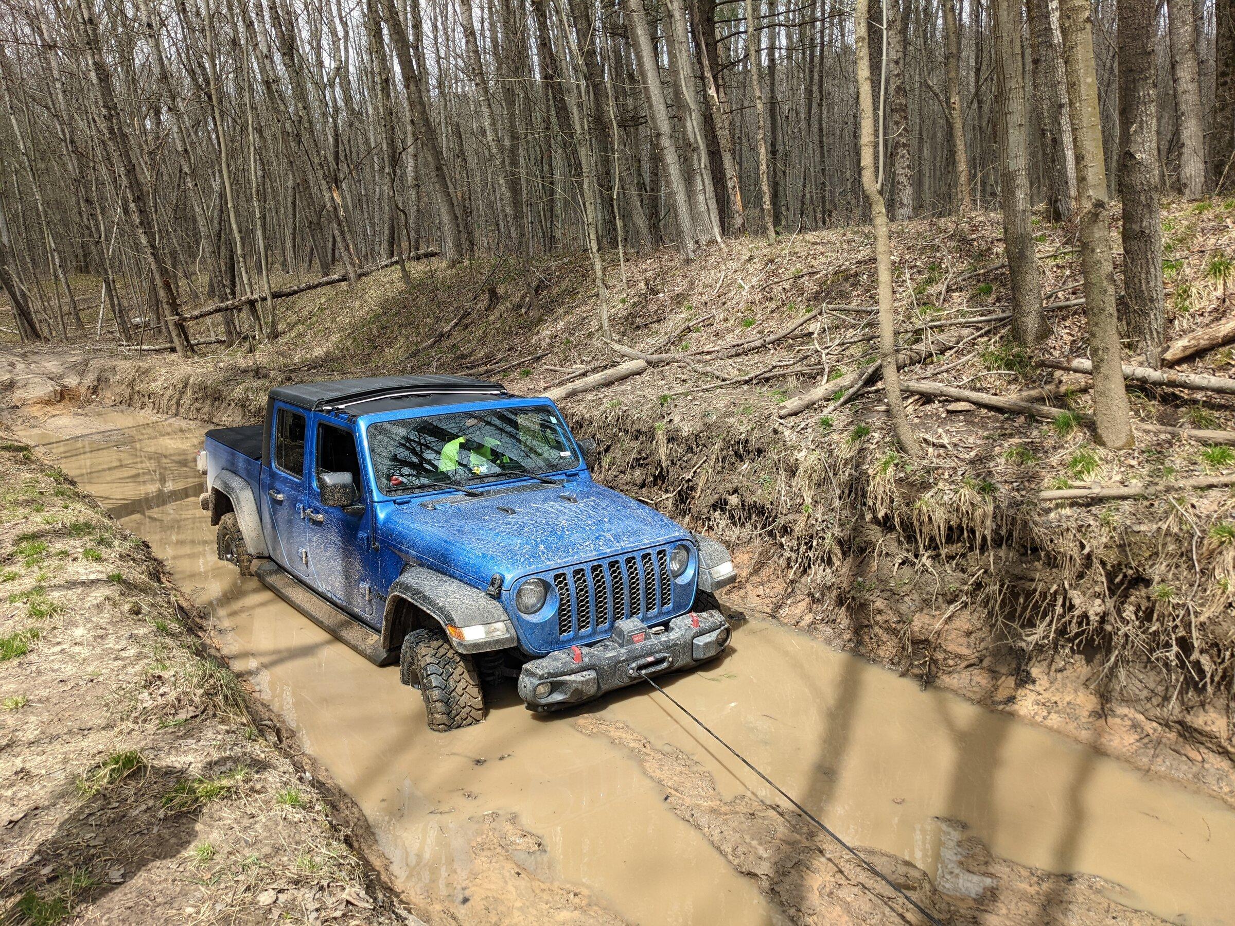 Jeep Gladiator Whats the best color combo? PXL_20220423_173439614