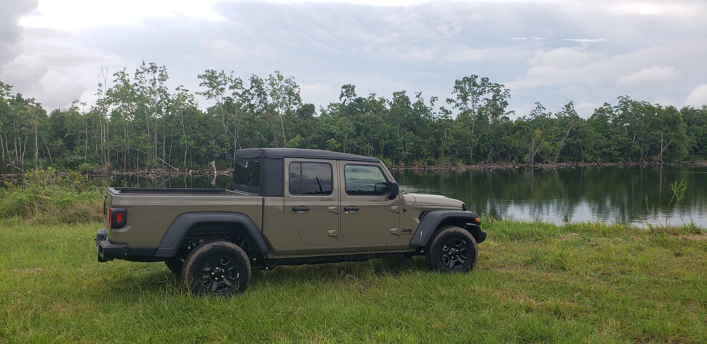 Jeep Gladiator Whats the best color combo? Gladiator