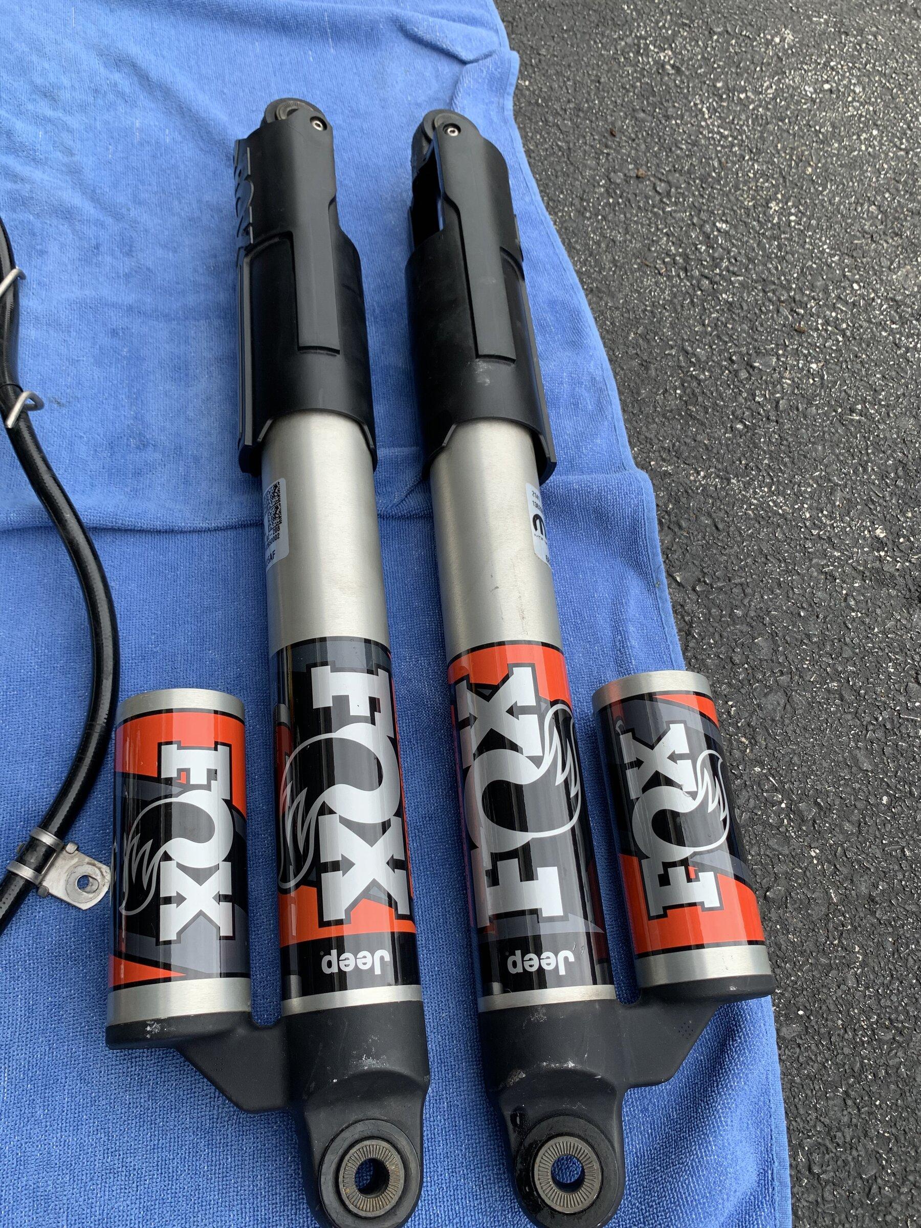 Jeep Gladiator Mojave Fox Shocks 69132E2F-3466-4117-B5E0-762CEFA13AFC