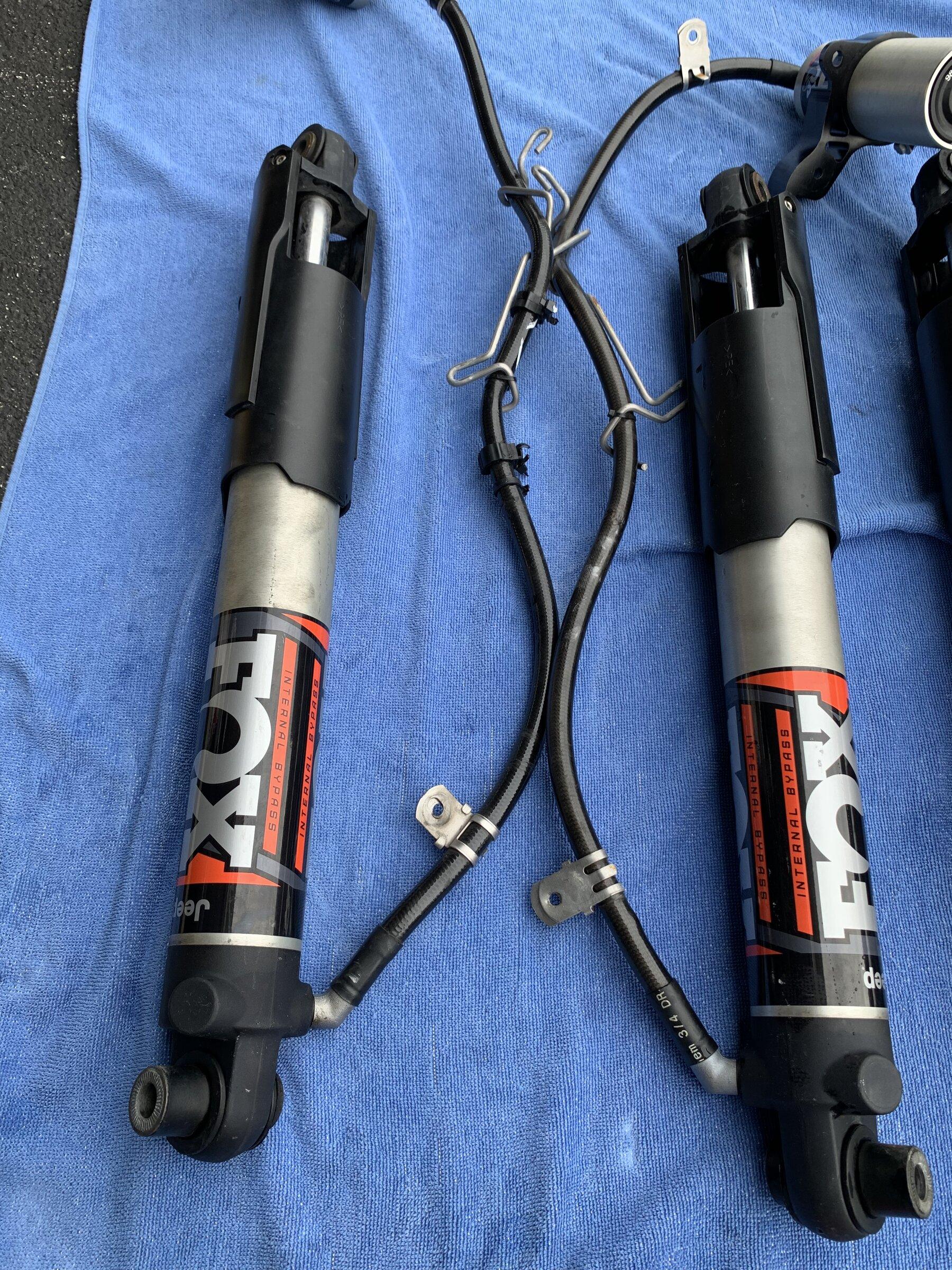 Jeep Gladiator Mojave Fox Shocks 6D97B5A2-7B2E-4773-AF71-647079826E6A