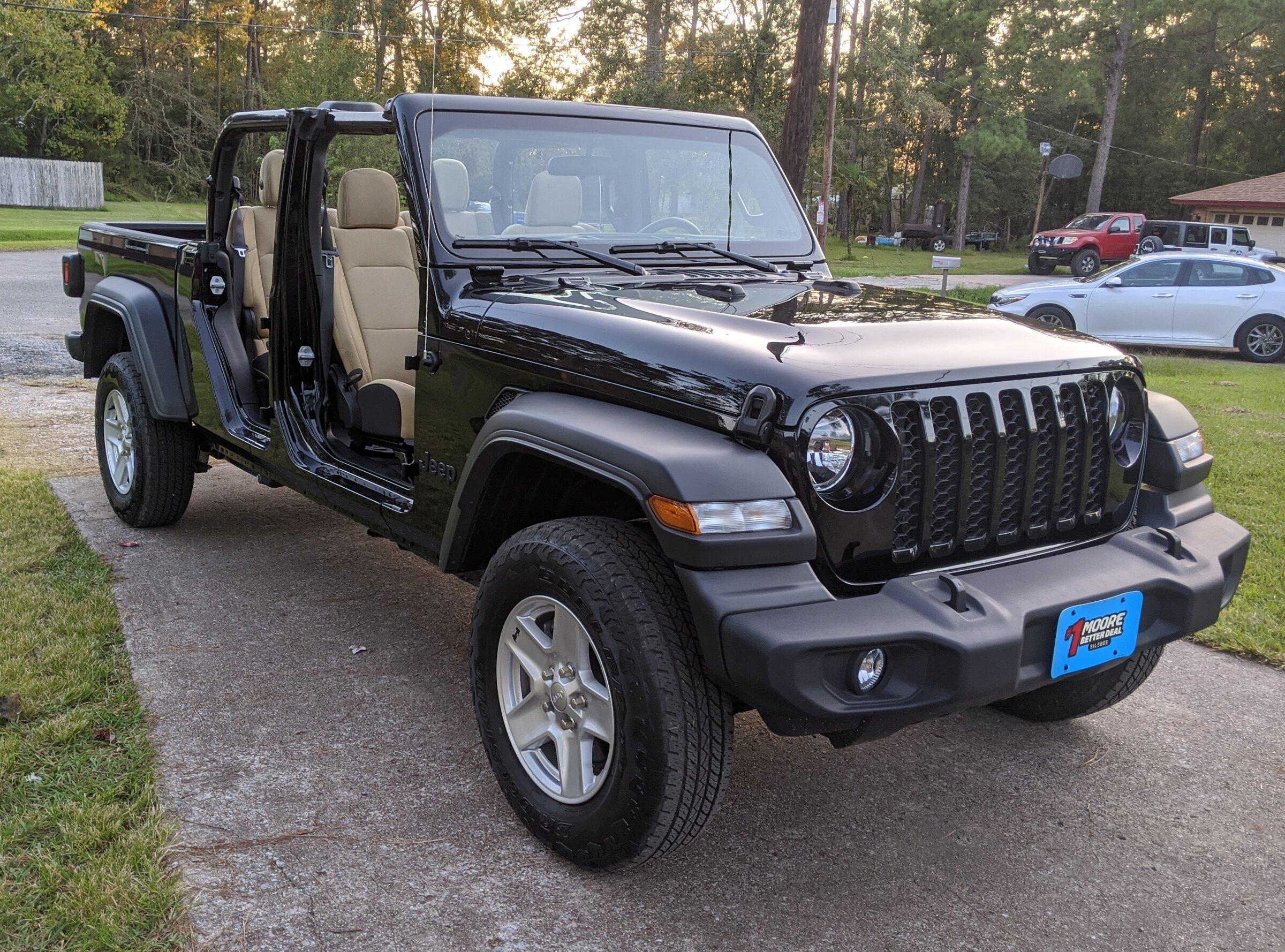 Jeep Gladiator Nude Gladiators (no doors/tops) - pics please IMG_20201003_184145~2