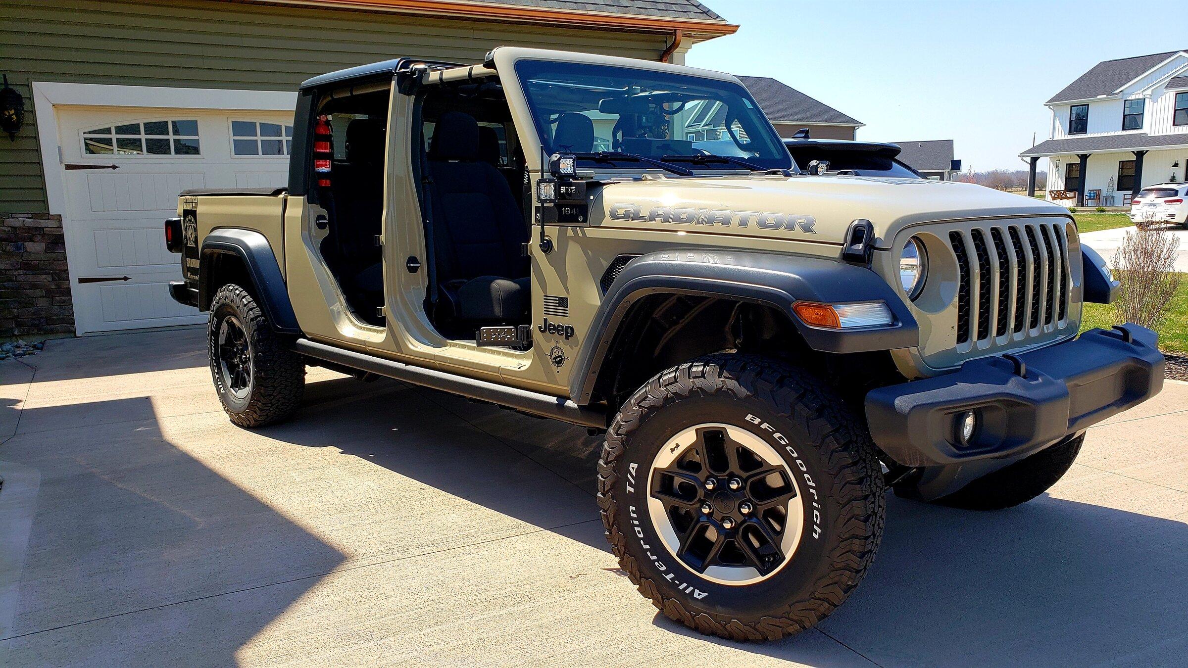 Jeep Gladiator Nude Gladiators (no doors/tops) - pics please 20210426_131720