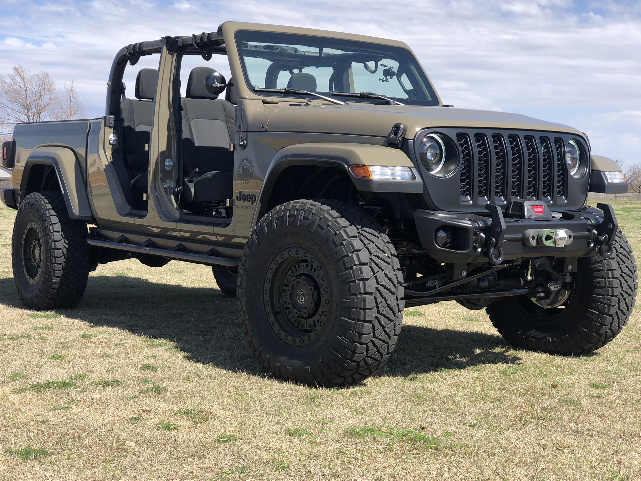 Jeep Gladiator Nude Gladiators (no doors/tops) - pics please BA5F0785-C082-41BA-9AB4-5DAB14EF2F76