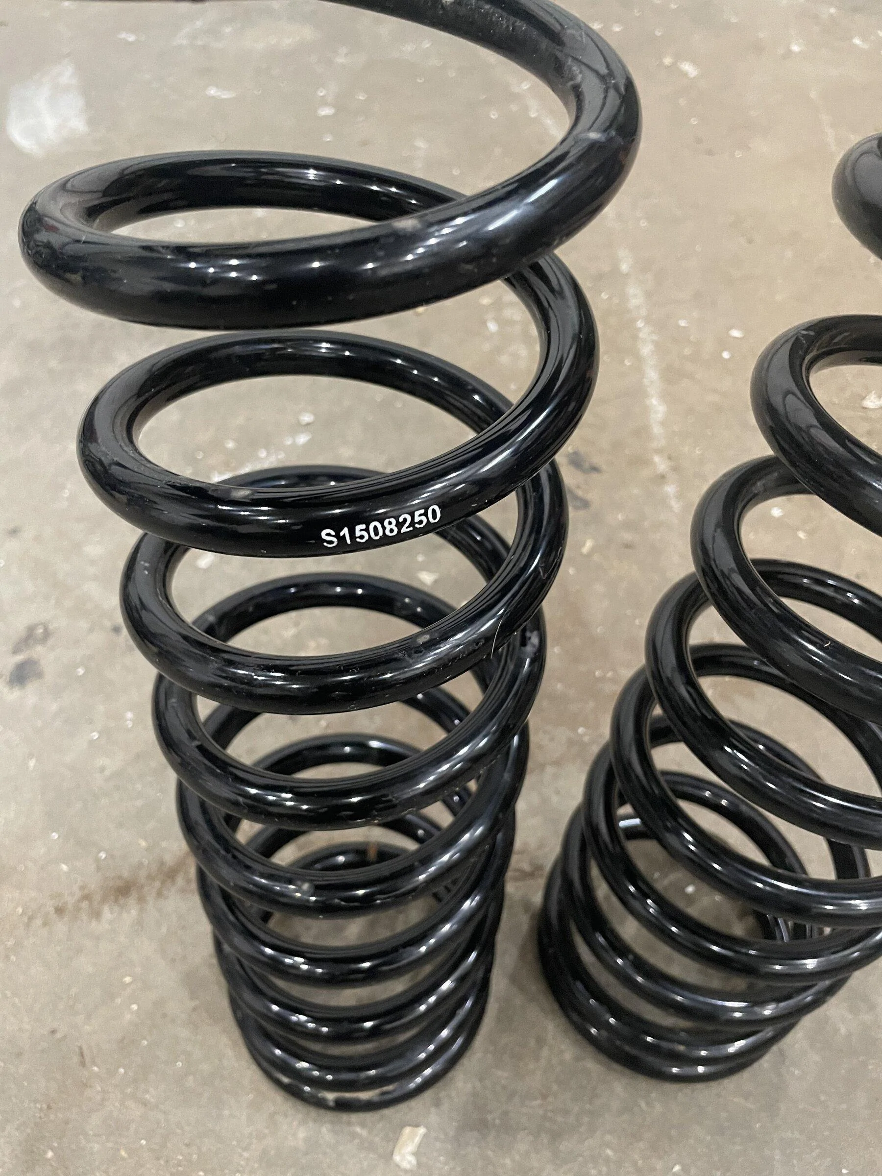 Jeep Gladiator Clayton Front Leveling springs $150 plus ship B08E3742-3DBD-4EB4-906F-9154C4C03C3F