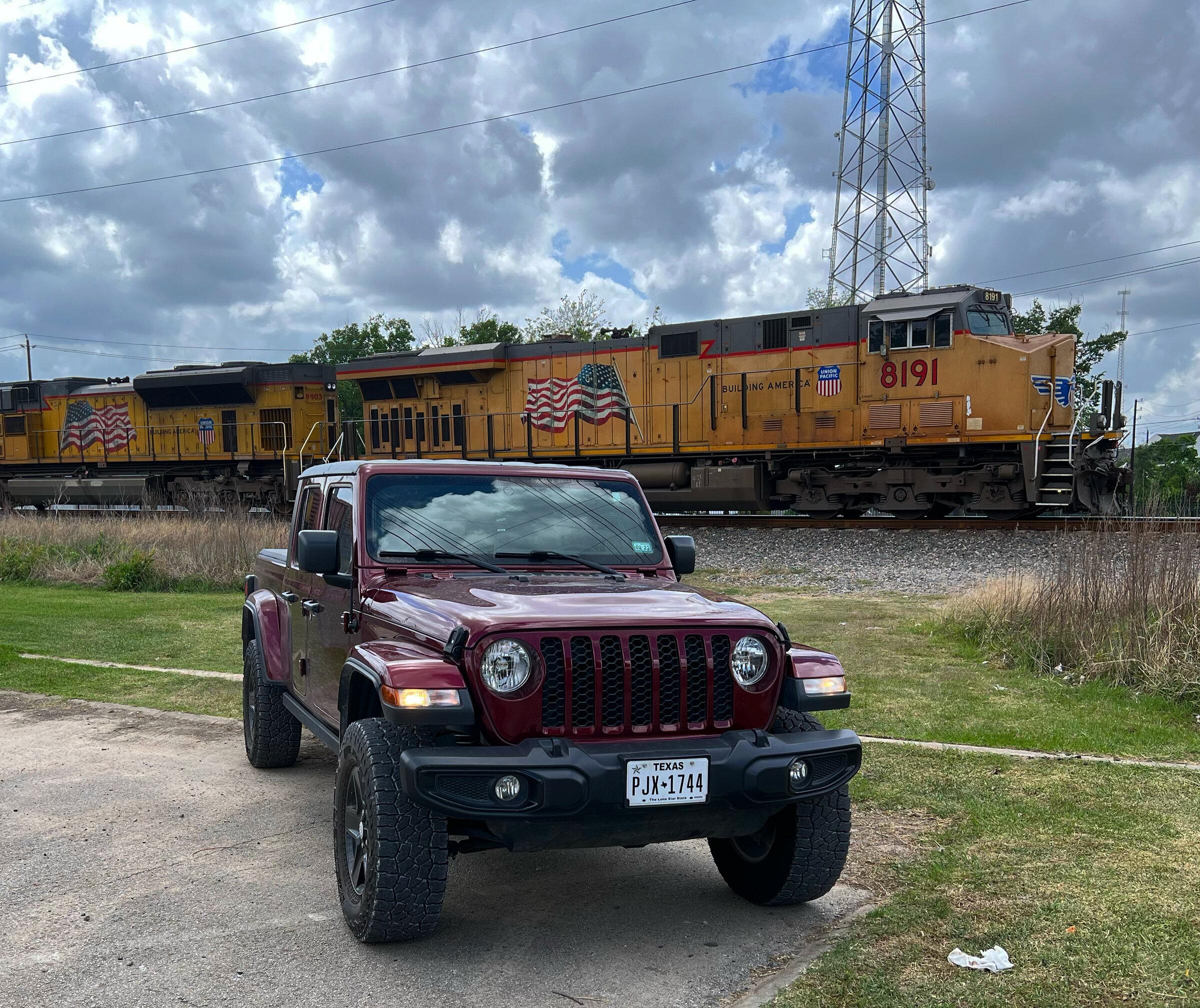 Jeep Gladiator What did you do WITH your Gladiator today? DAD3B078-6C34-47E3-9F85-0A2F0FB1C8EA