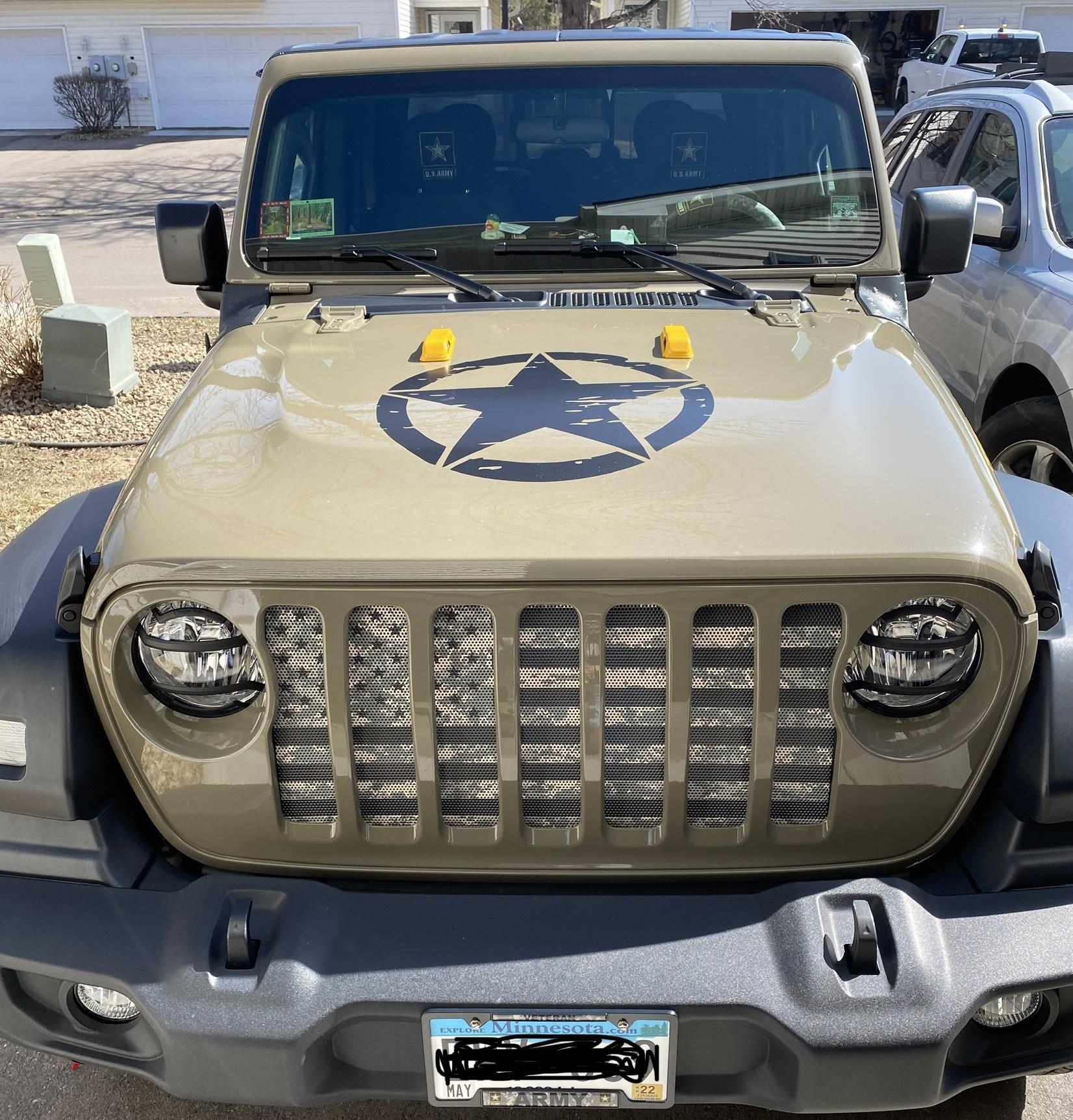 Jeep Gladiator Whats the best color combo? 3134B527-C32A-4B67-B45F-D3C4EF4A1D4B