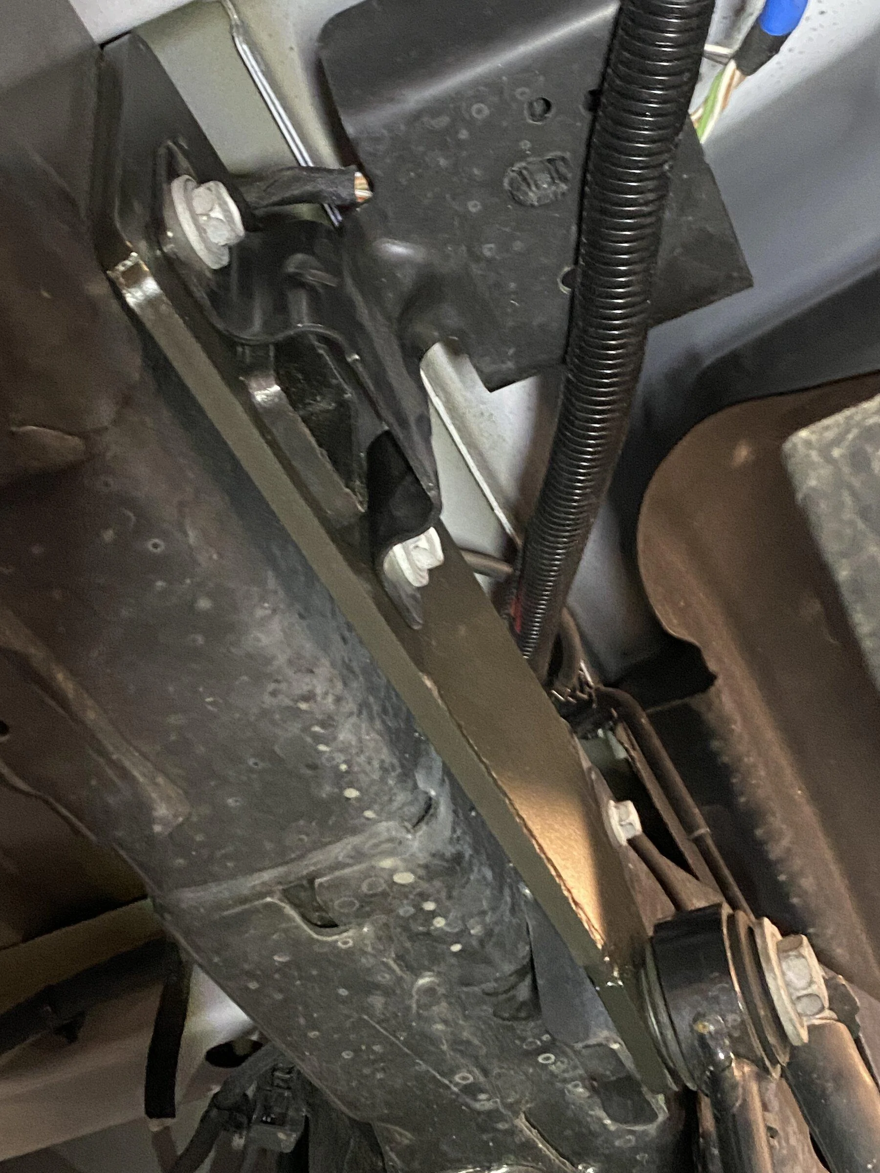 Jeep Gladiator Rear Sway Bar Reinforcement & Repair Bracket IMG_1653