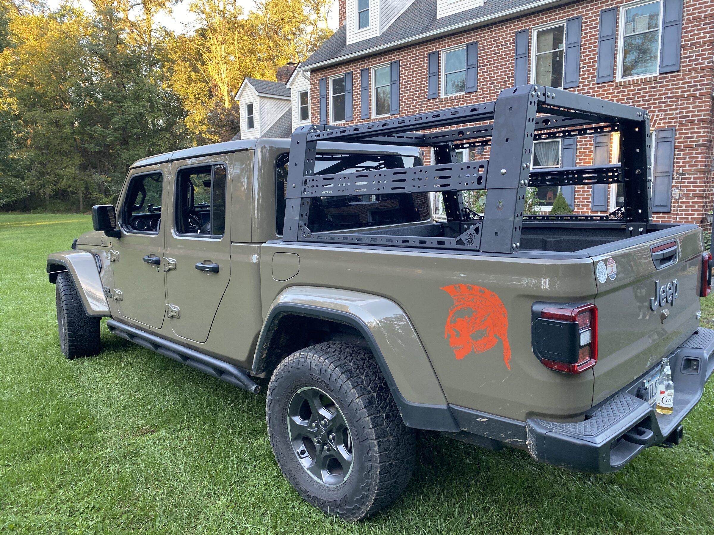 Jeep Gladiator Stickers and decal pics! 34030561-C8A4-4123-B5FD-26039545D14D