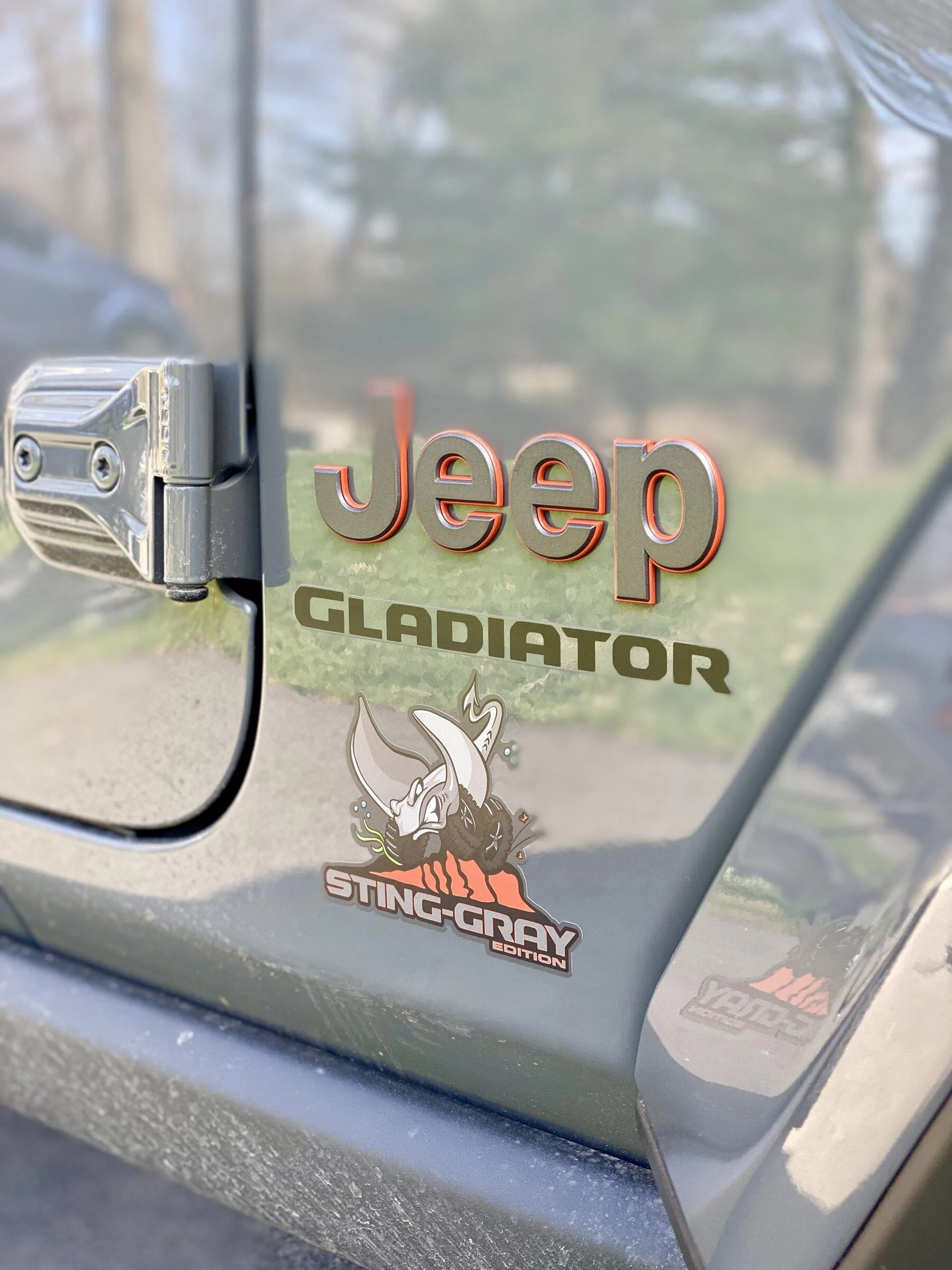 Jeep Gladiator Stickers and decal pics! 57A0E31F-D7BE-48A4-926C-A4D2CF36D1D0