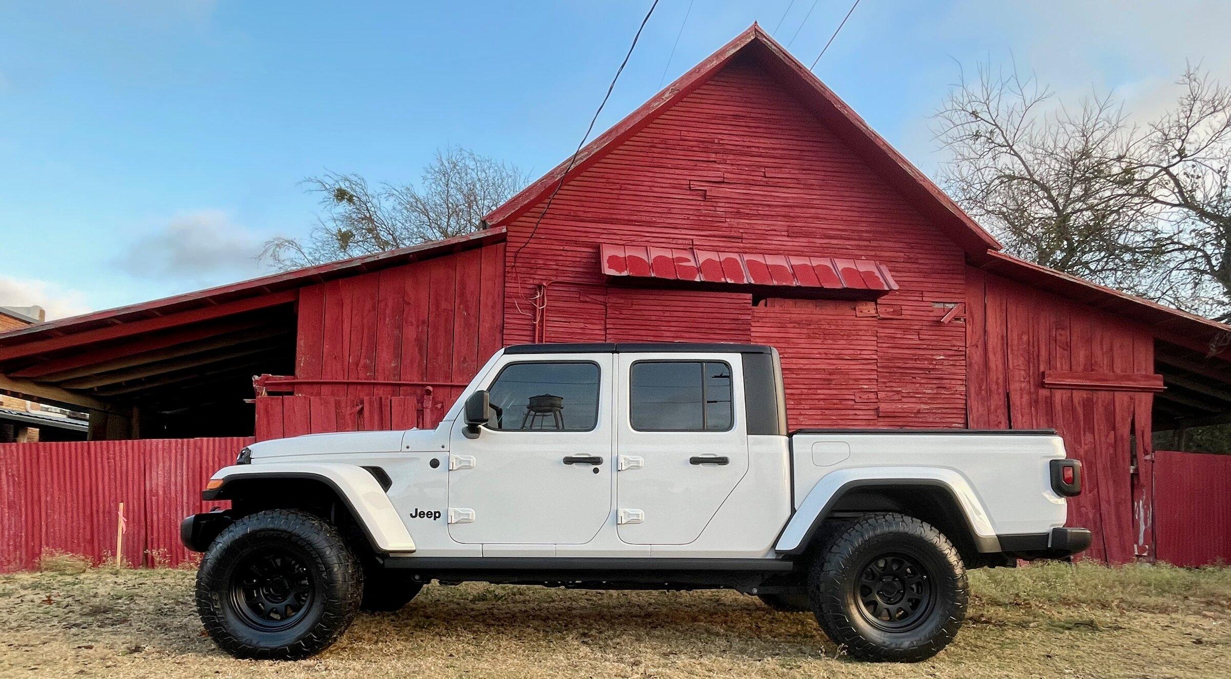 Jeep Gladiator Black Texture Top Smoothed and Painted IMG_1105
