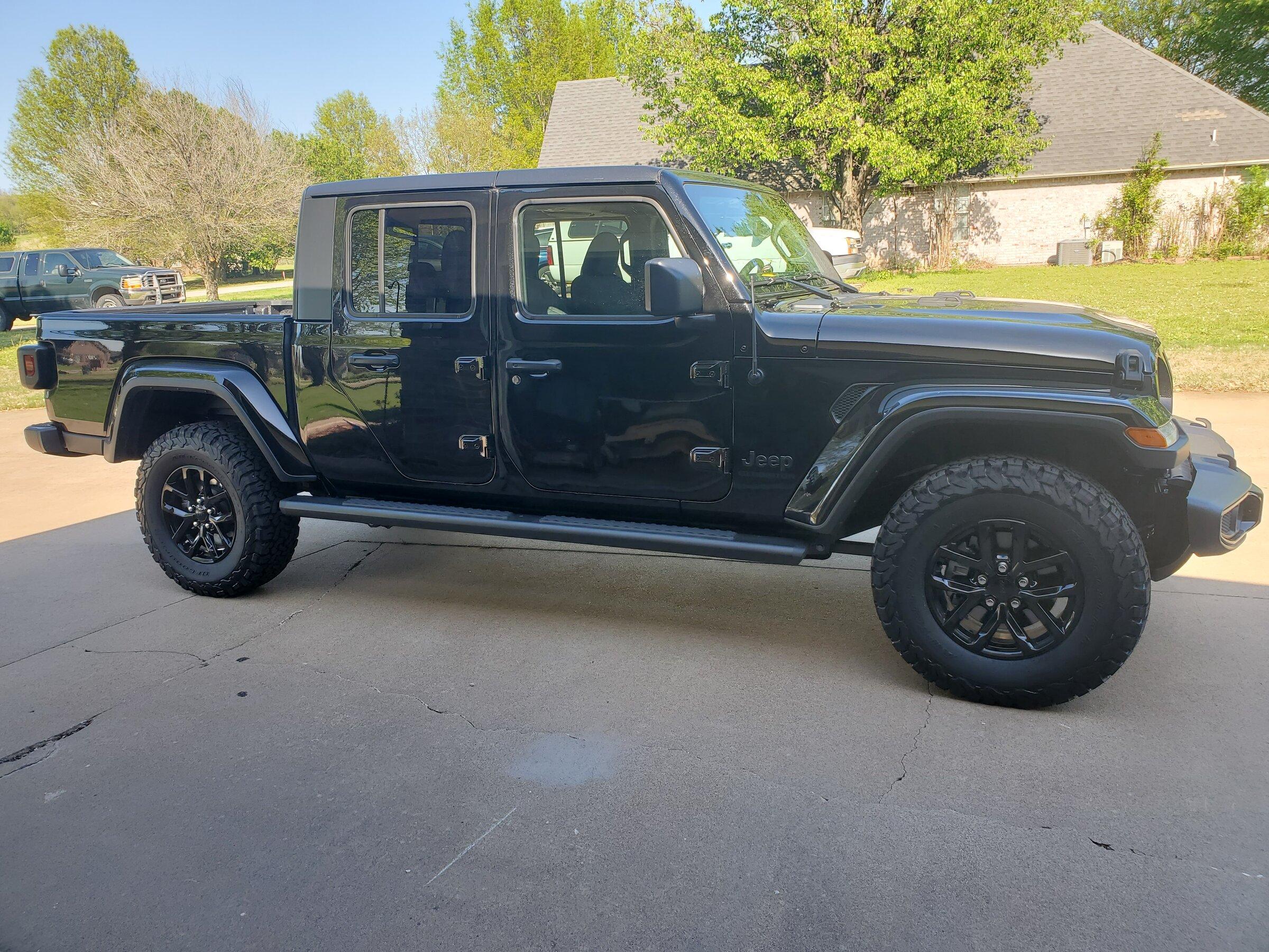 Jeep Gladiator Pictures Wanted - 33’s 16510102336317511303386899852164
