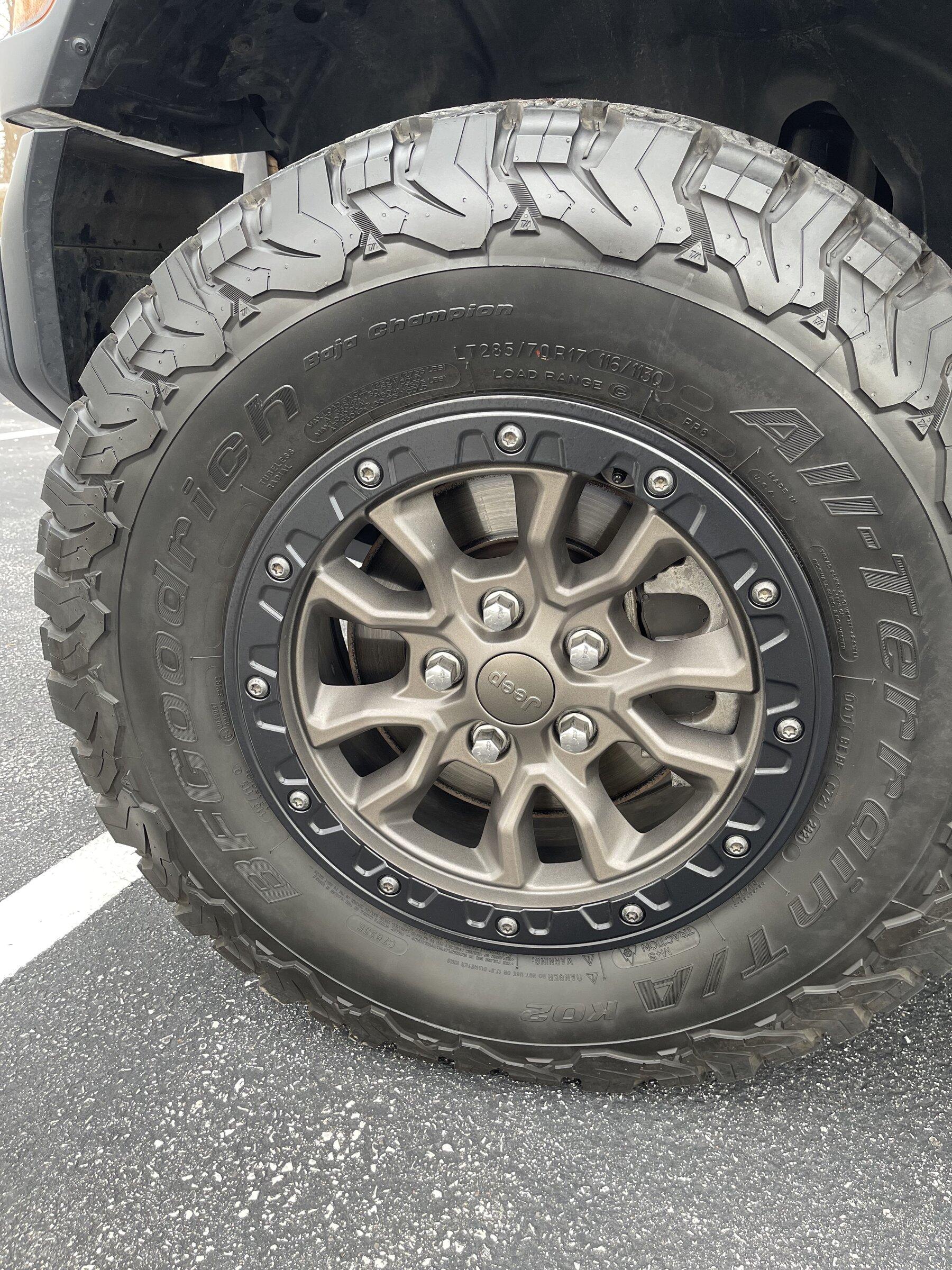 Jeep Gladiator Rubicon 392 wheels and tires IMG_0574