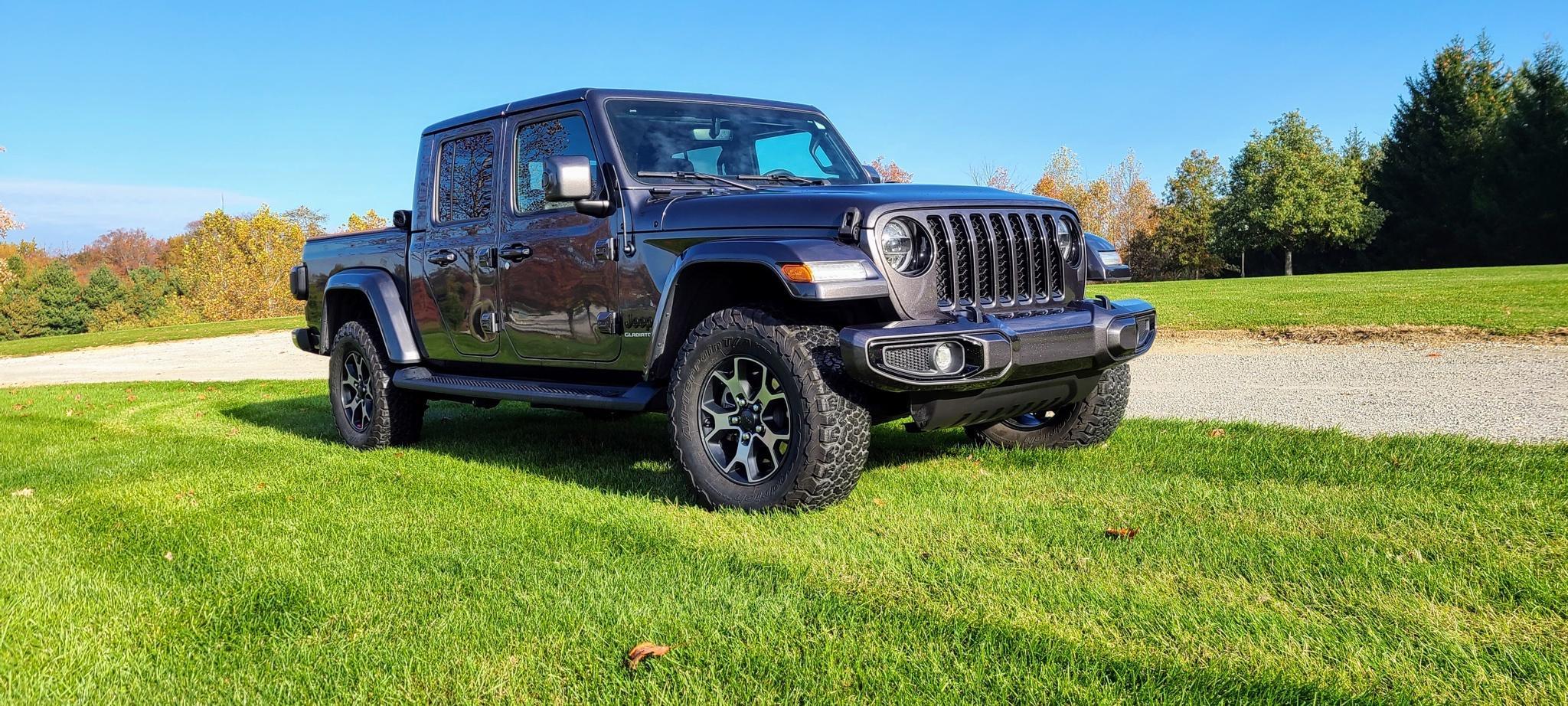 Jeep Gladiator Good stock size AT tires for a High Altitude MD8i1ic