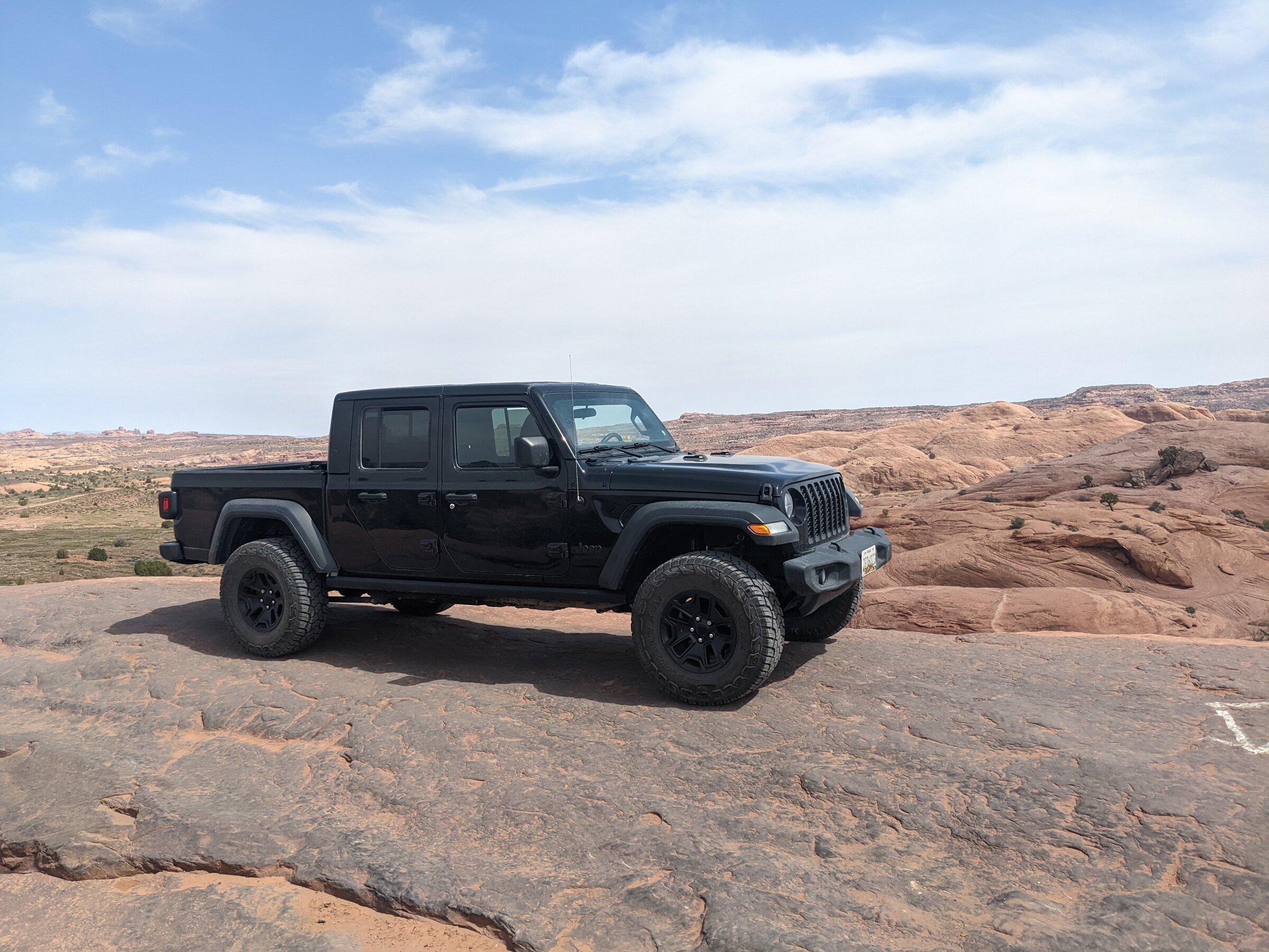Jeep Gladiator "Here We Go" first jeep build PXL_20220426_173743486