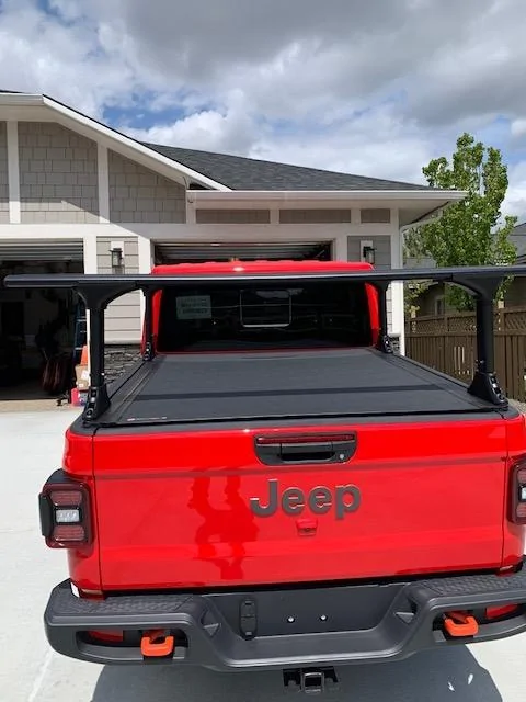 Jeep Gladiator Bak Revolver with Elevate rack system compatibility IMG_3421