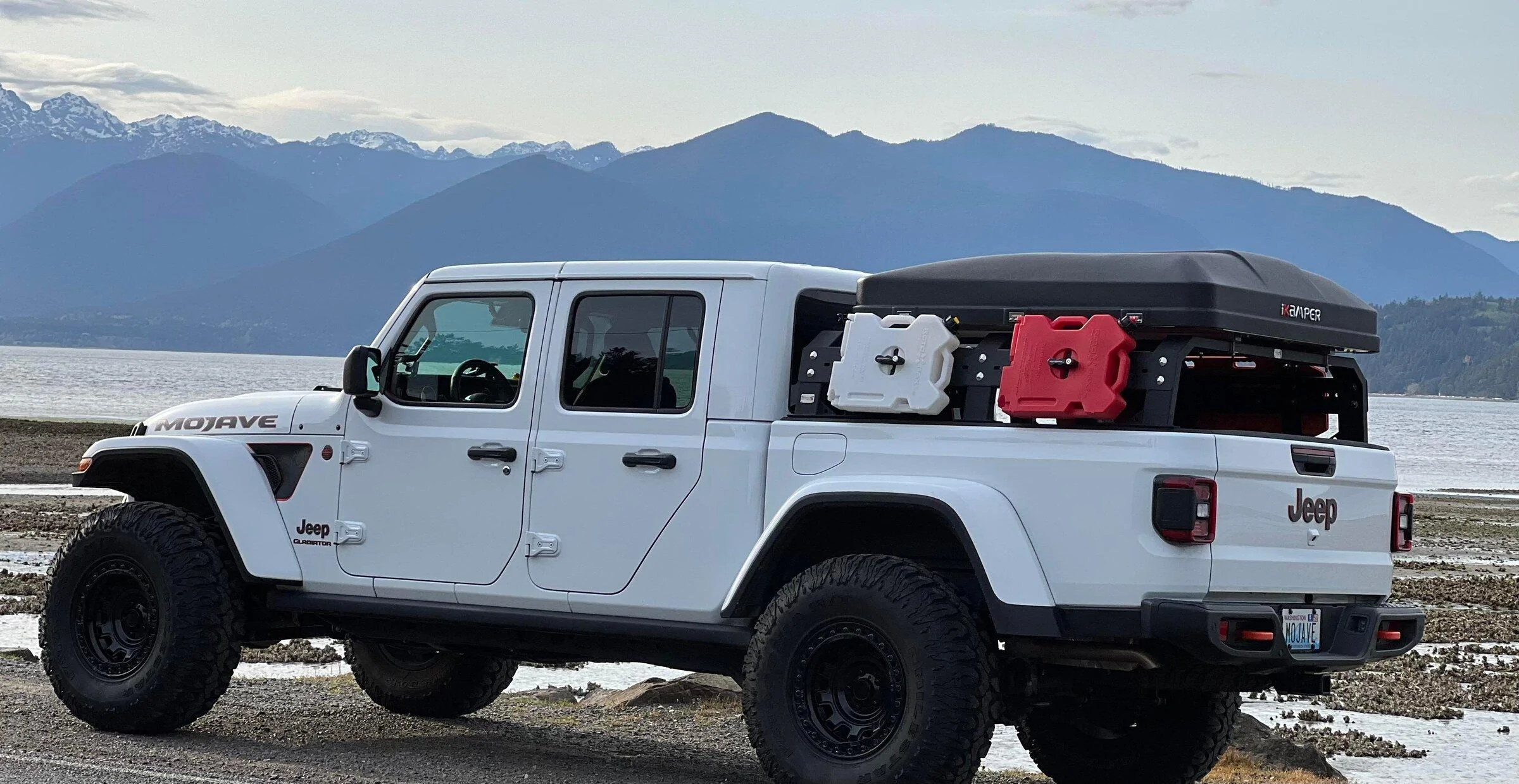 Jeep Gladiator Fishbone Tackle rack Mid height with Ikamper mini pics?? 278704377_358918562854689_3336117000571185028_n
