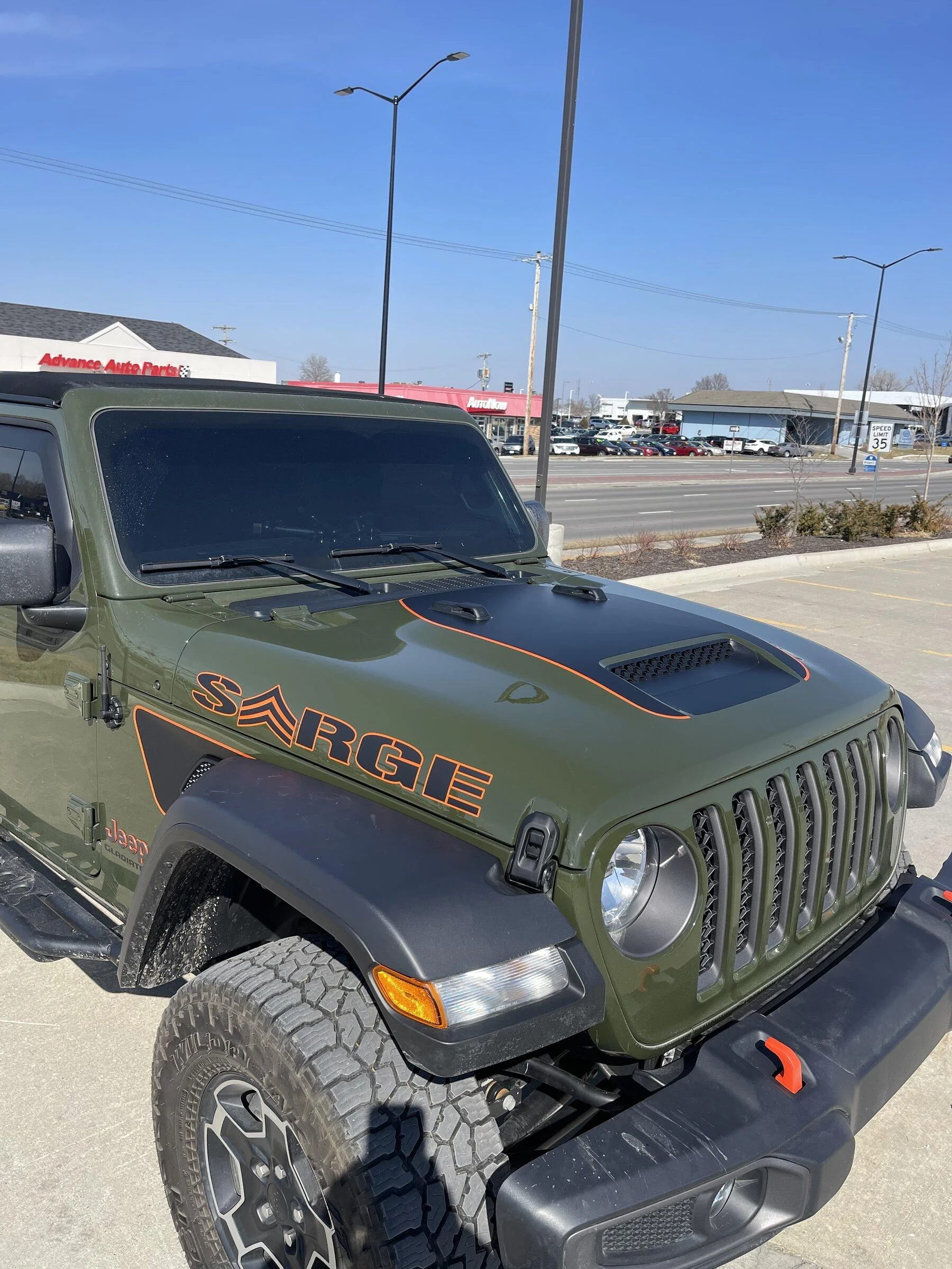 Jeep Gladiator Mojave orange mods 49E47969-B98A-4D6D-84D4-C71DCB778995