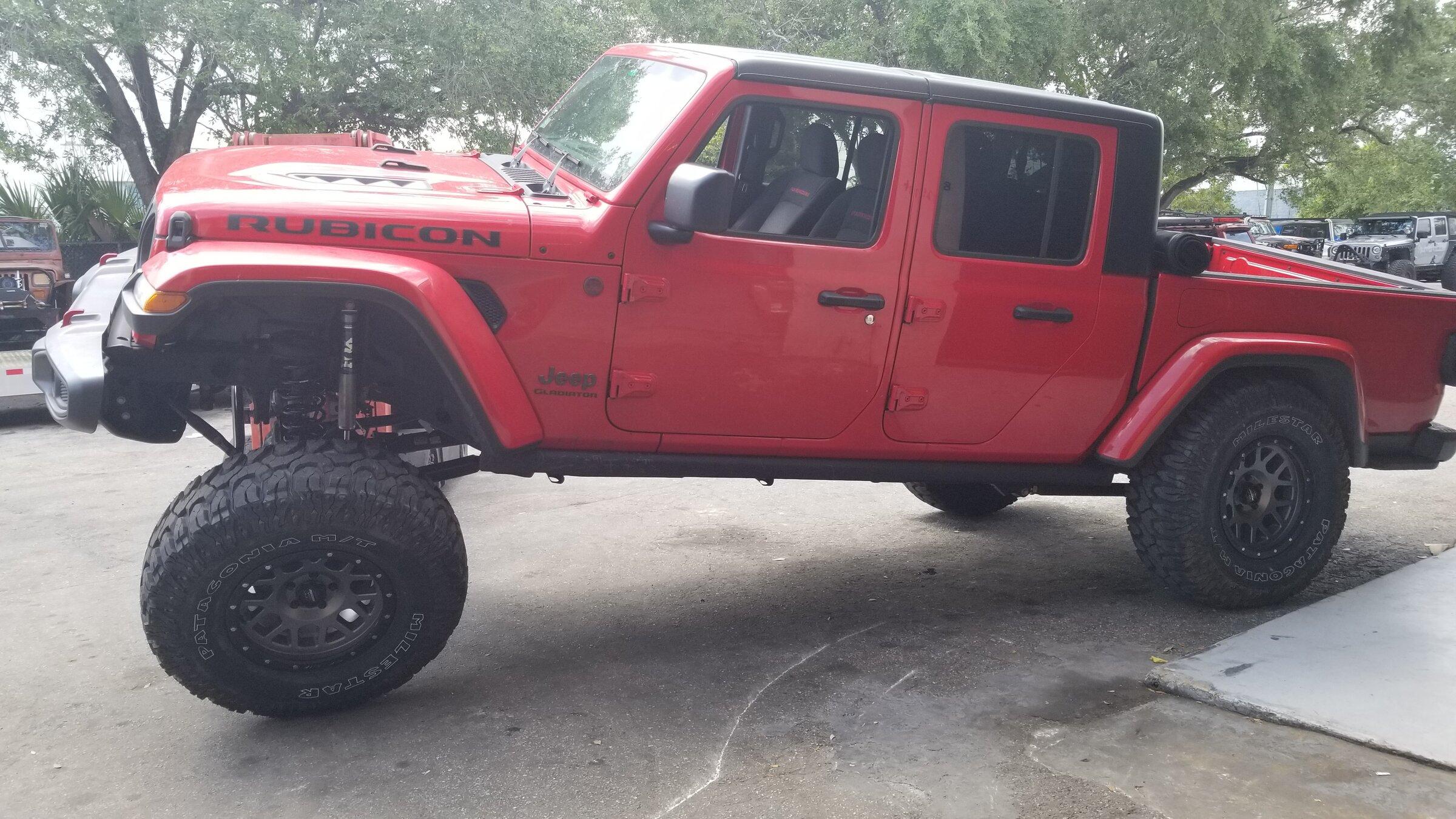 Jeep Gladiator Clayton Off Road JT Suspension Systems 20220427_150520