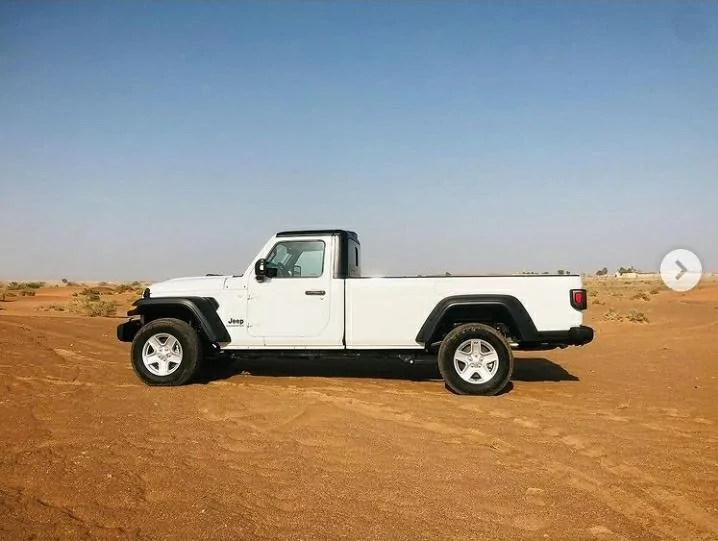 Jeep Gladiator 2 Door, 8ft bed, short wheel base Gladiator? Take my money! Screenshot_20220429-180600_Chrom