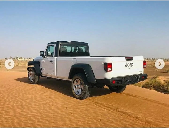 Jeep Gladiator 2 Door, 8ft bed, short wheel base Gladiator? Take my money! Screenshot_20220429-180626_Chrom